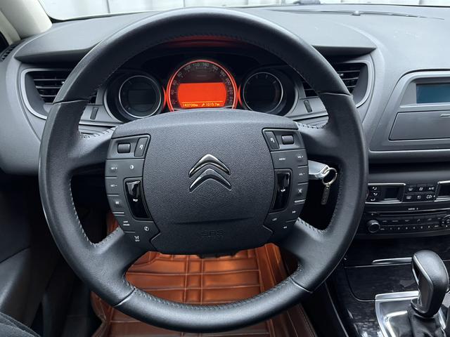 Citroen C5 2014 car image #20