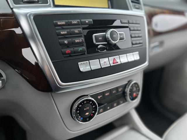 Mercedes-Benz M Class 2012 #20 Mercedes-Benz M Class 2012 car image #20