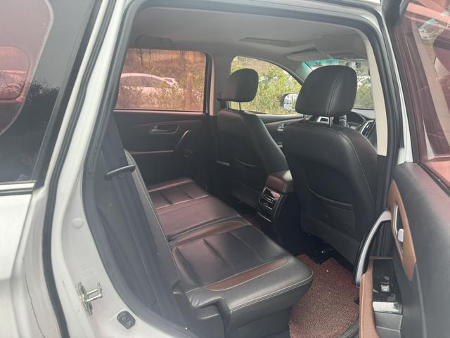 SWM斯威汽车 SWM斯威X7 2018 #20 SWM斯威汽车 SWM斯威X7 2018 汽车图片 #20