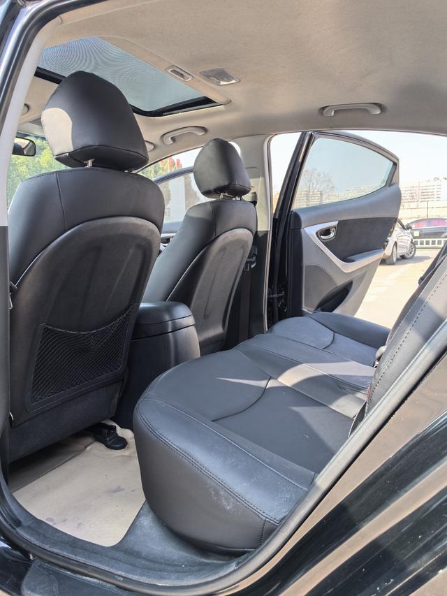 Hyundai Elantra MD 2013 #20 Hyundai Elantra MD 2013 car image #20