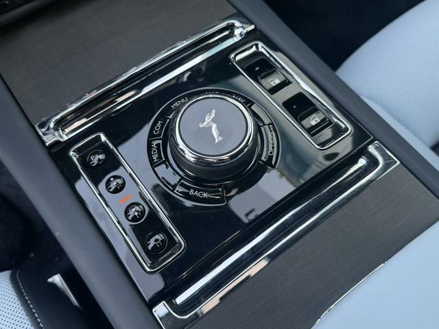 劳斯莱斯 古思特 2023 汽车图片 #20