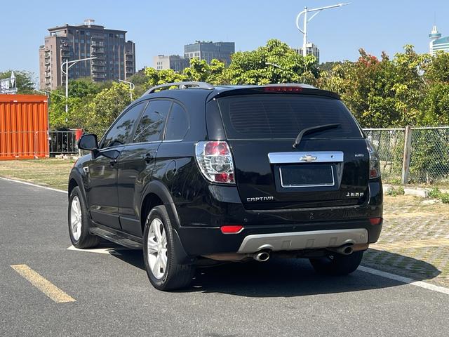 Chevrolet Captiva 2014 صورة سيارة #20