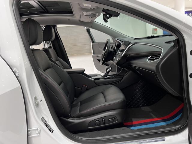 Chevrolet Malibu XL 2021 immagine di auto #20