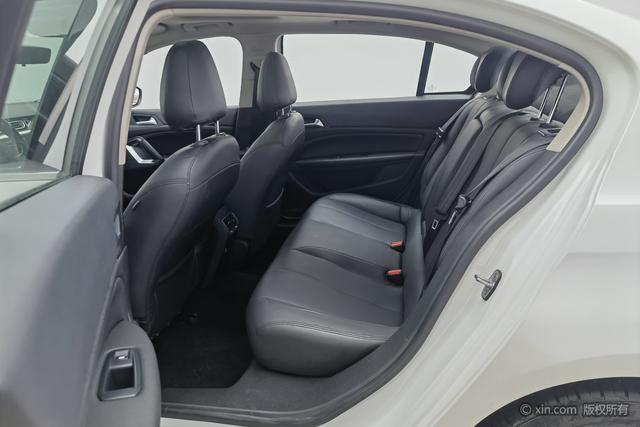 标致 标致408 2015 汽车图片 #20