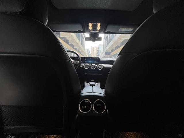 Mercedes-Benz A Class 2020 imagem de carro #20