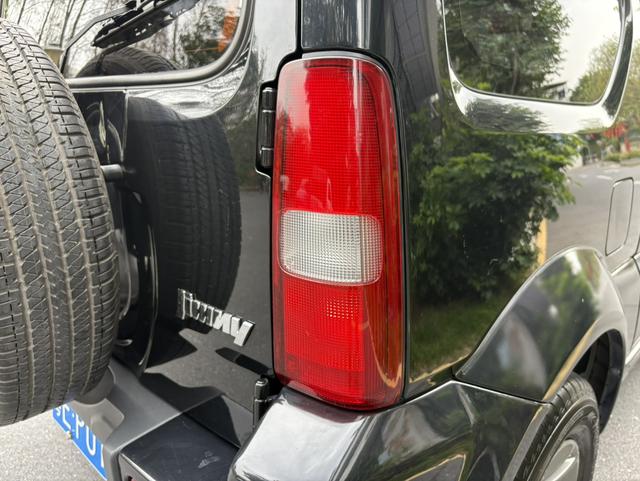 Suzuki Jimny (Imported) 2018 image de voiture #20