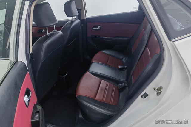 起亚 起亚K2 2016 汽车图片 #20