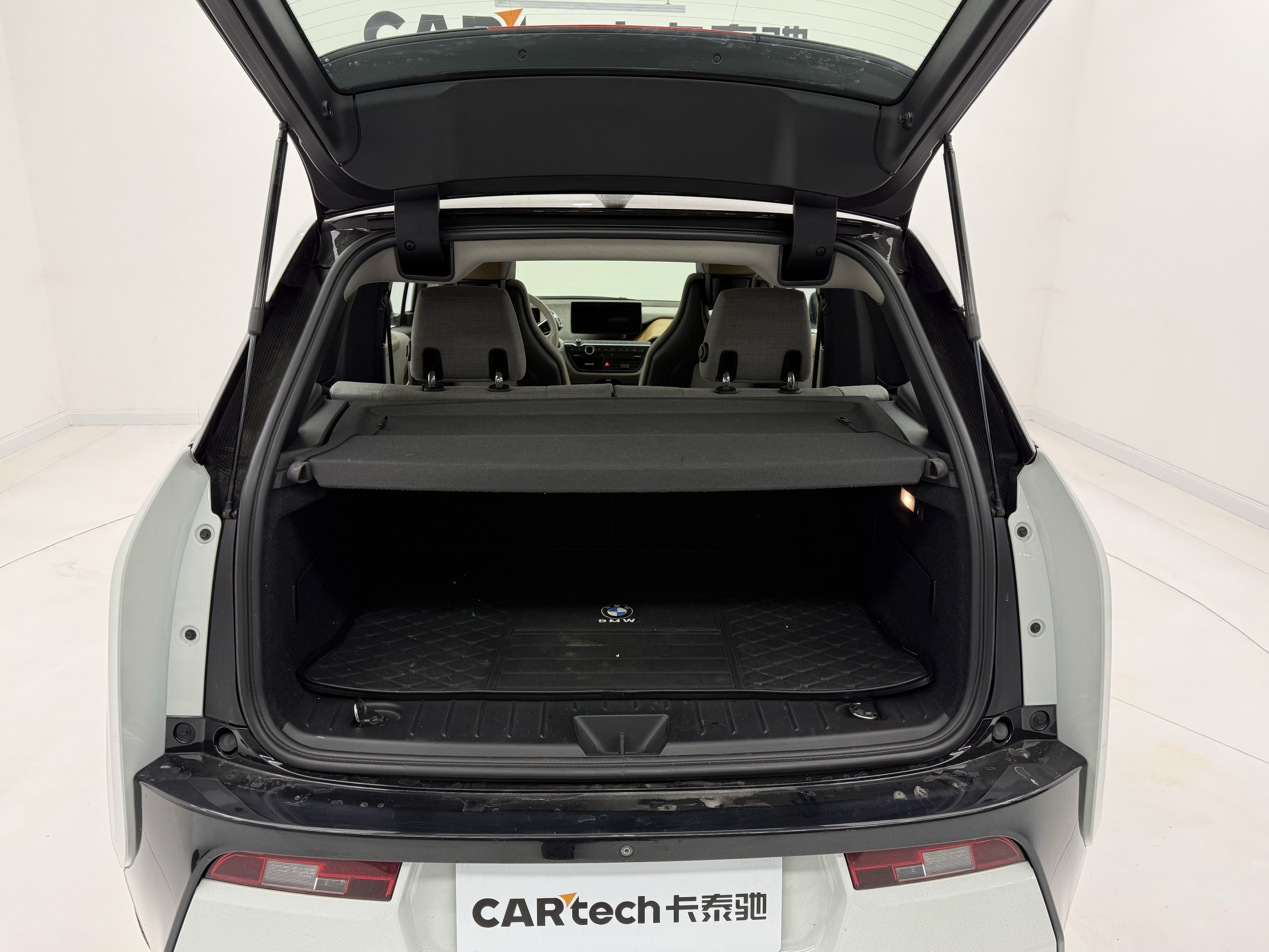 BMW i3 (Imported) 2016 #20 BMW i3 (Imported) 2016 صورة سيارة #20