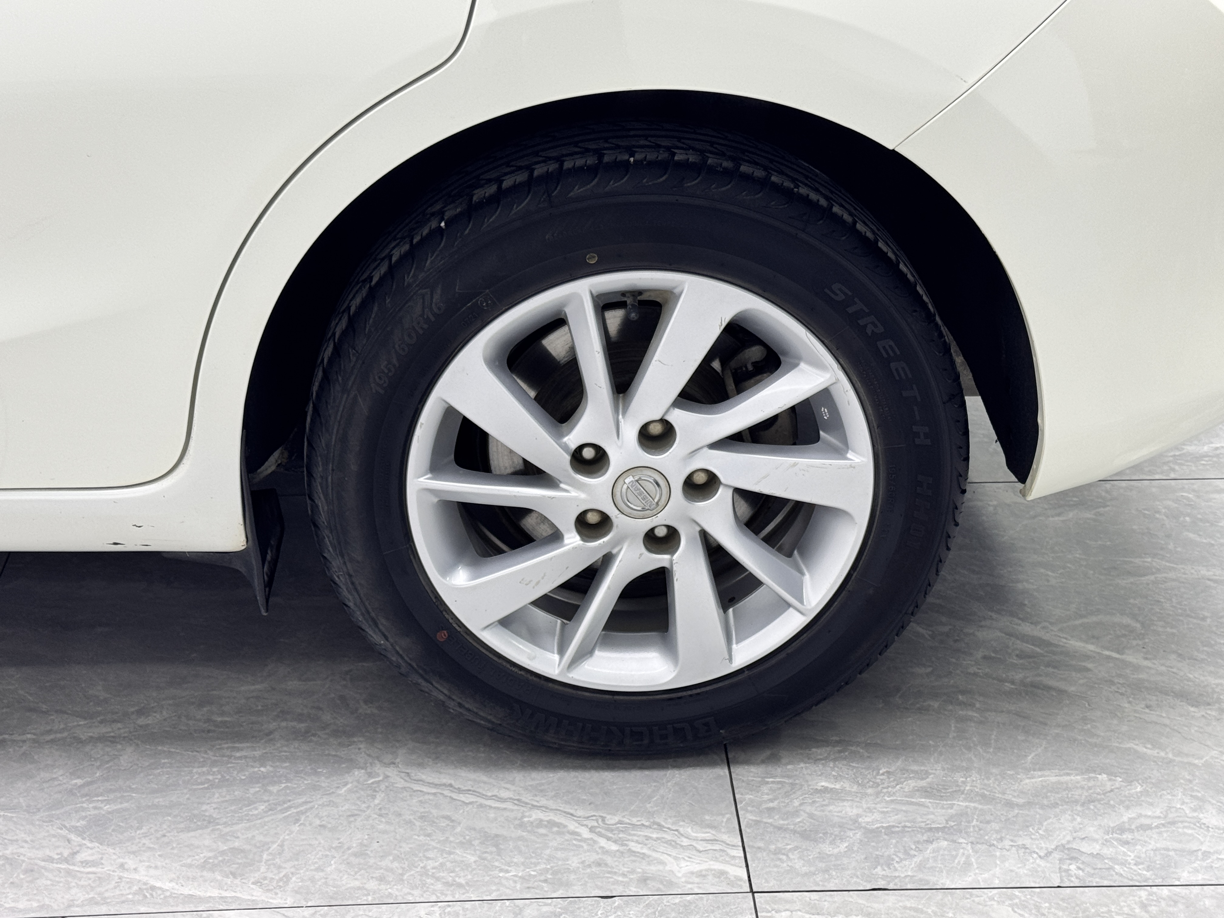 日产 骐达TIIDA 2017 汽车图片 #20