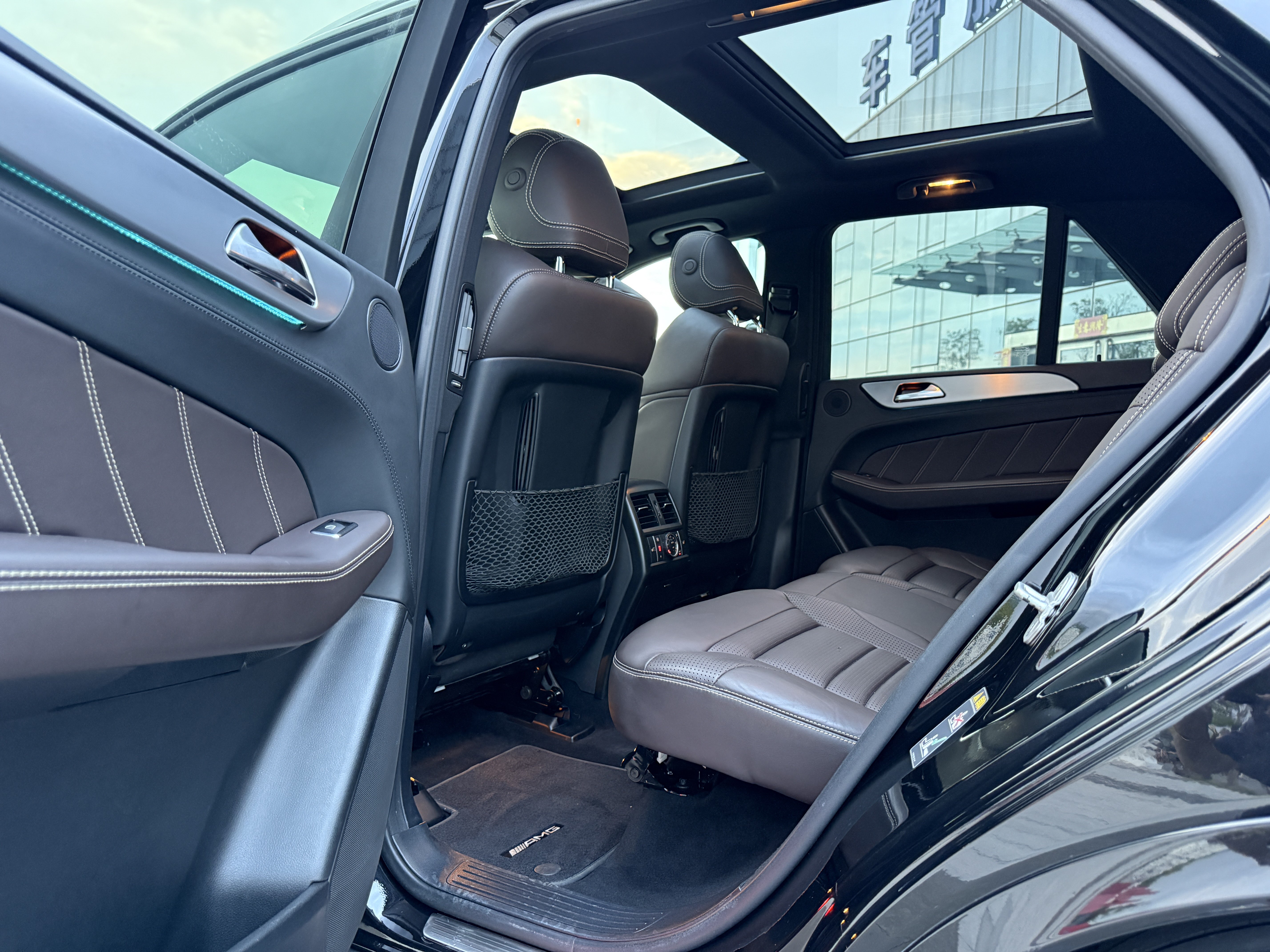 Mercedes-Benz GLE AMG 2017 immagine di auto #20