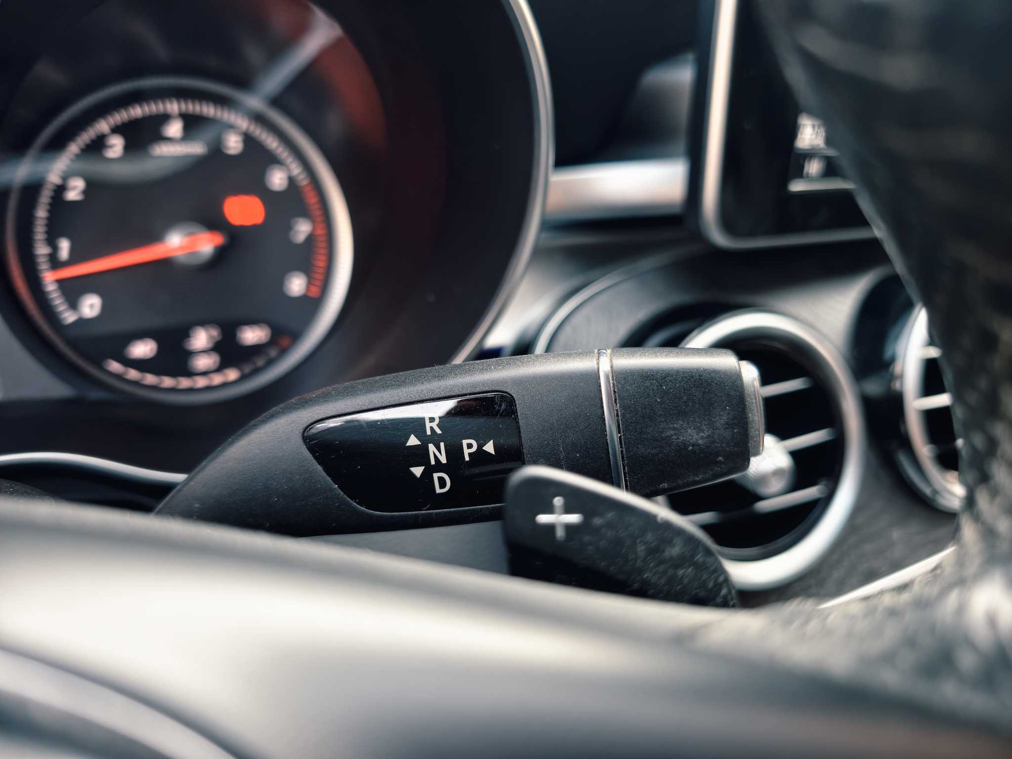 Mercedes-Benz C Class 2017 car image #20