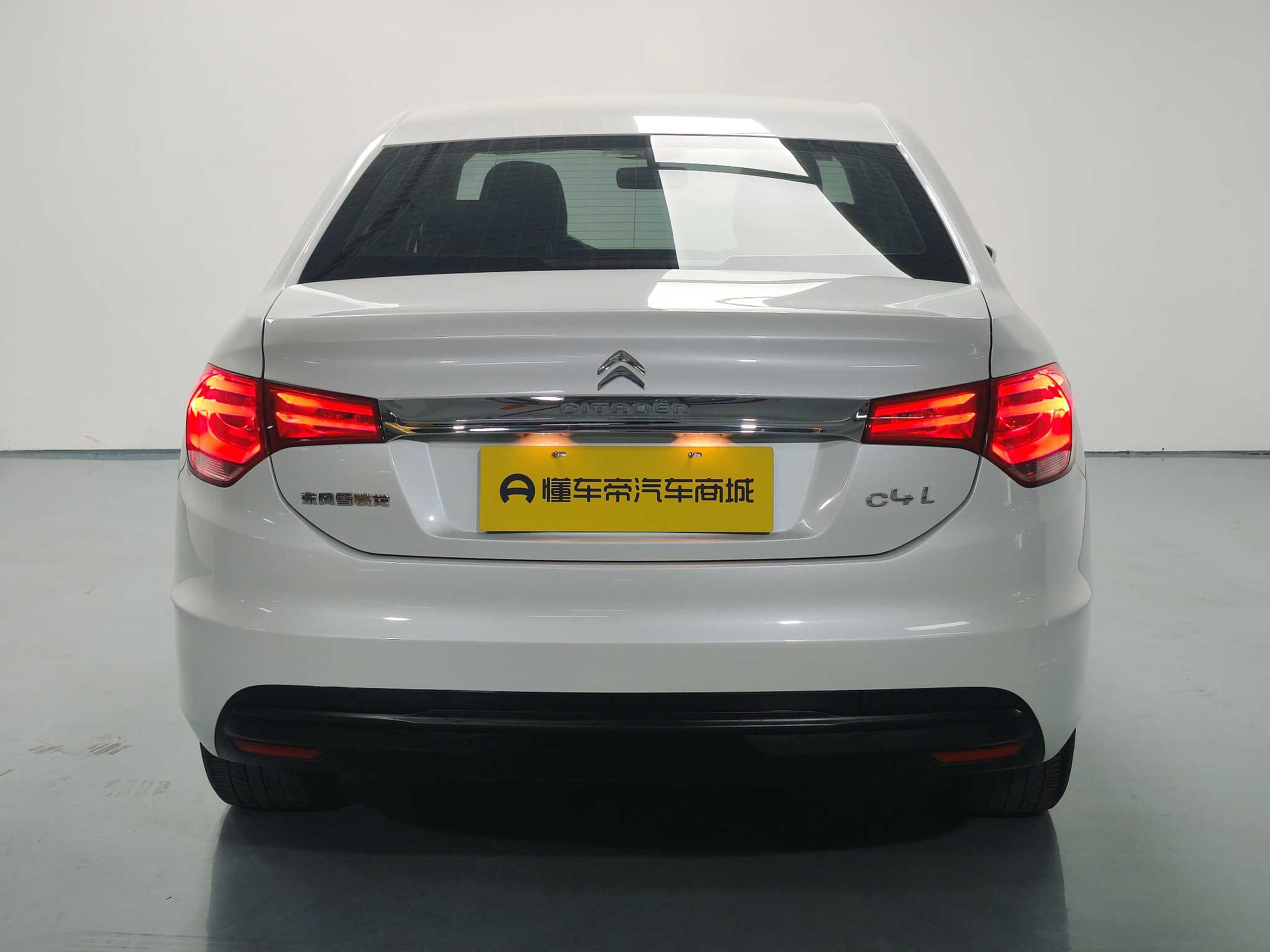 Citroen C4L 2014 car image #20