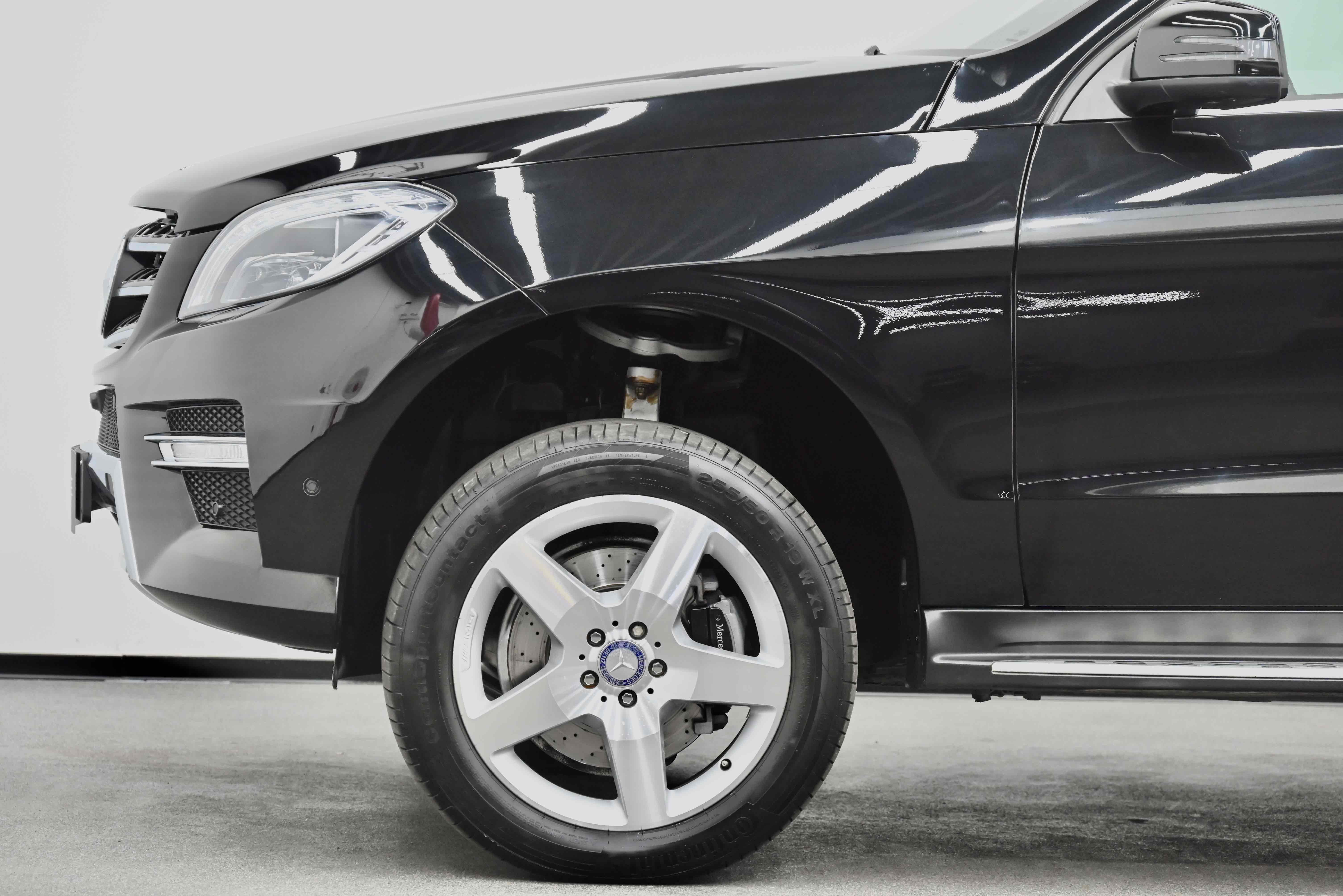 Mercedes-Benz M Class 2014 car image #20