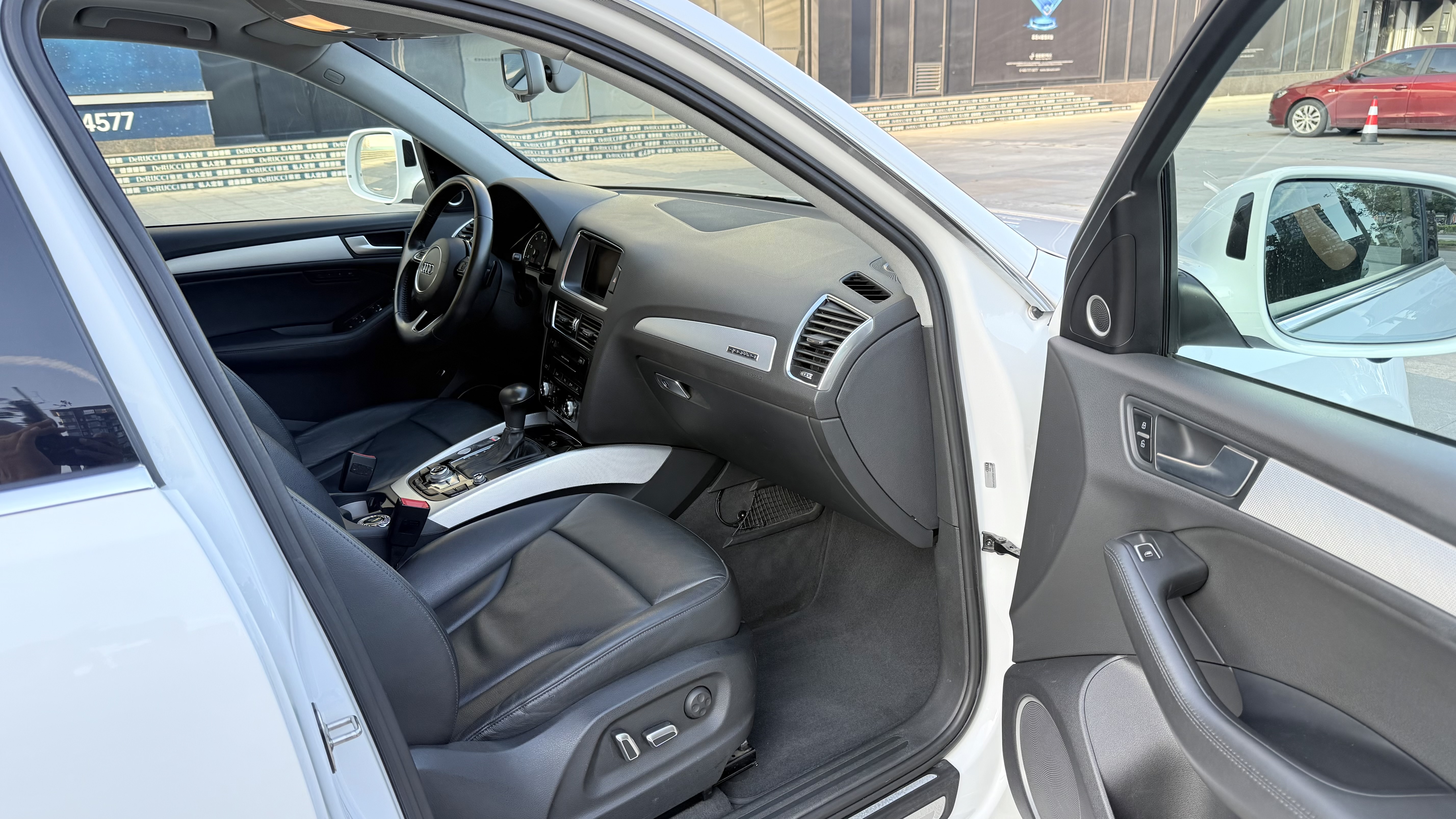 Audi Q5 (Imported) 2014 #20 Audi Q5 (Imported) 2014 car image #20