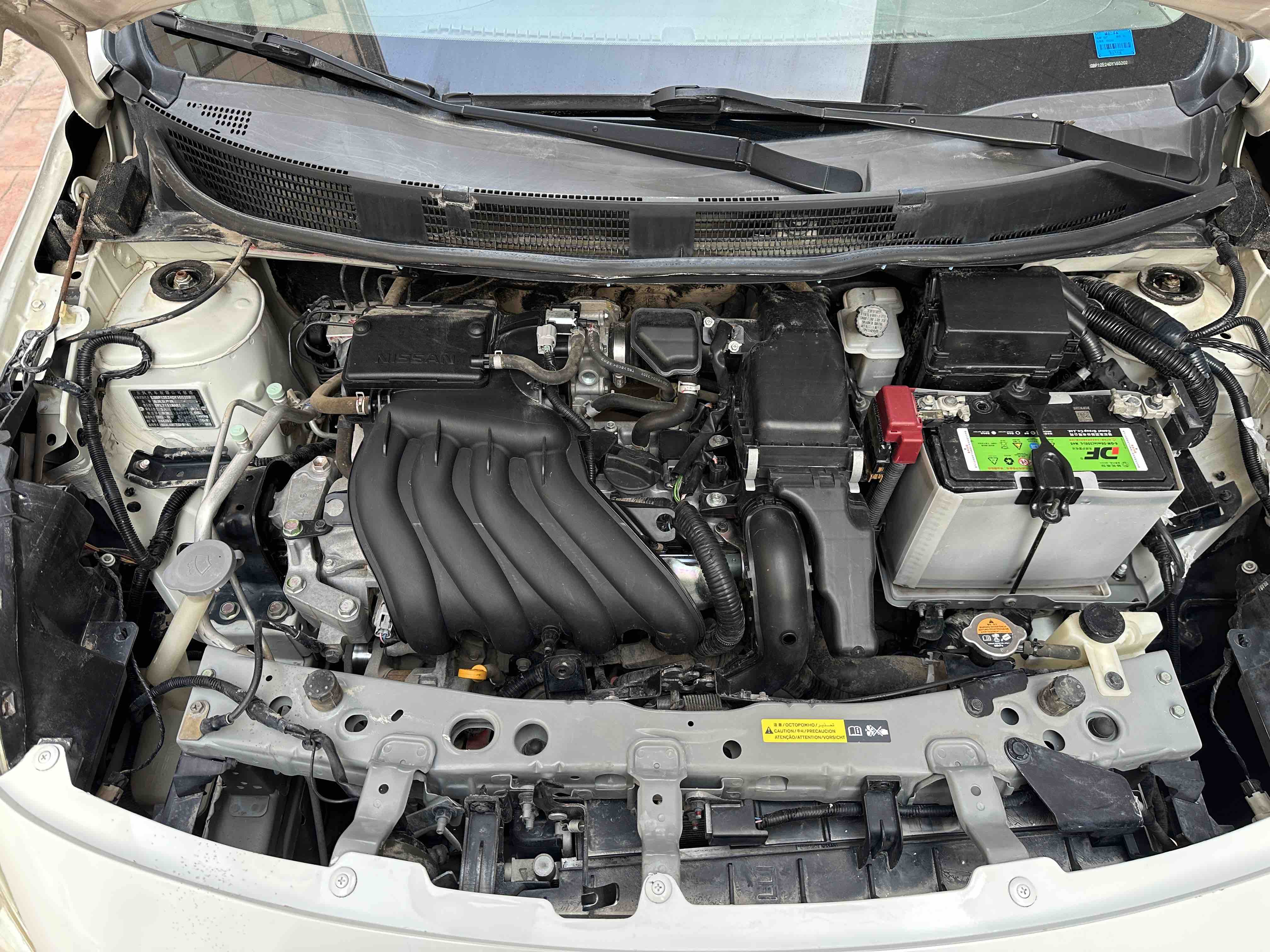 Nissan Sunny 2013 #20 Nissan Sunny 2013 car image #20