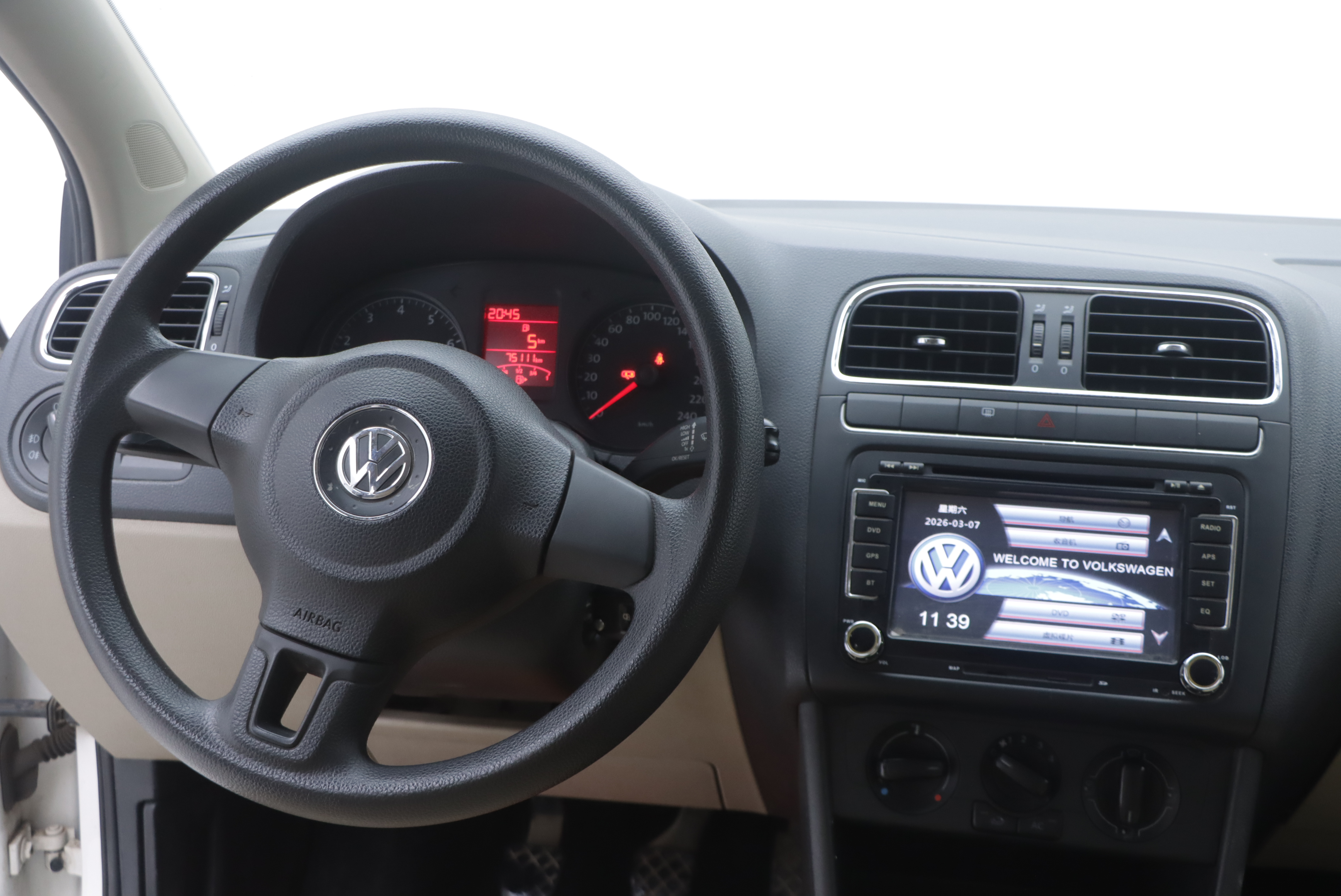 Polo 2014 #20 Polo 2014 car image #20