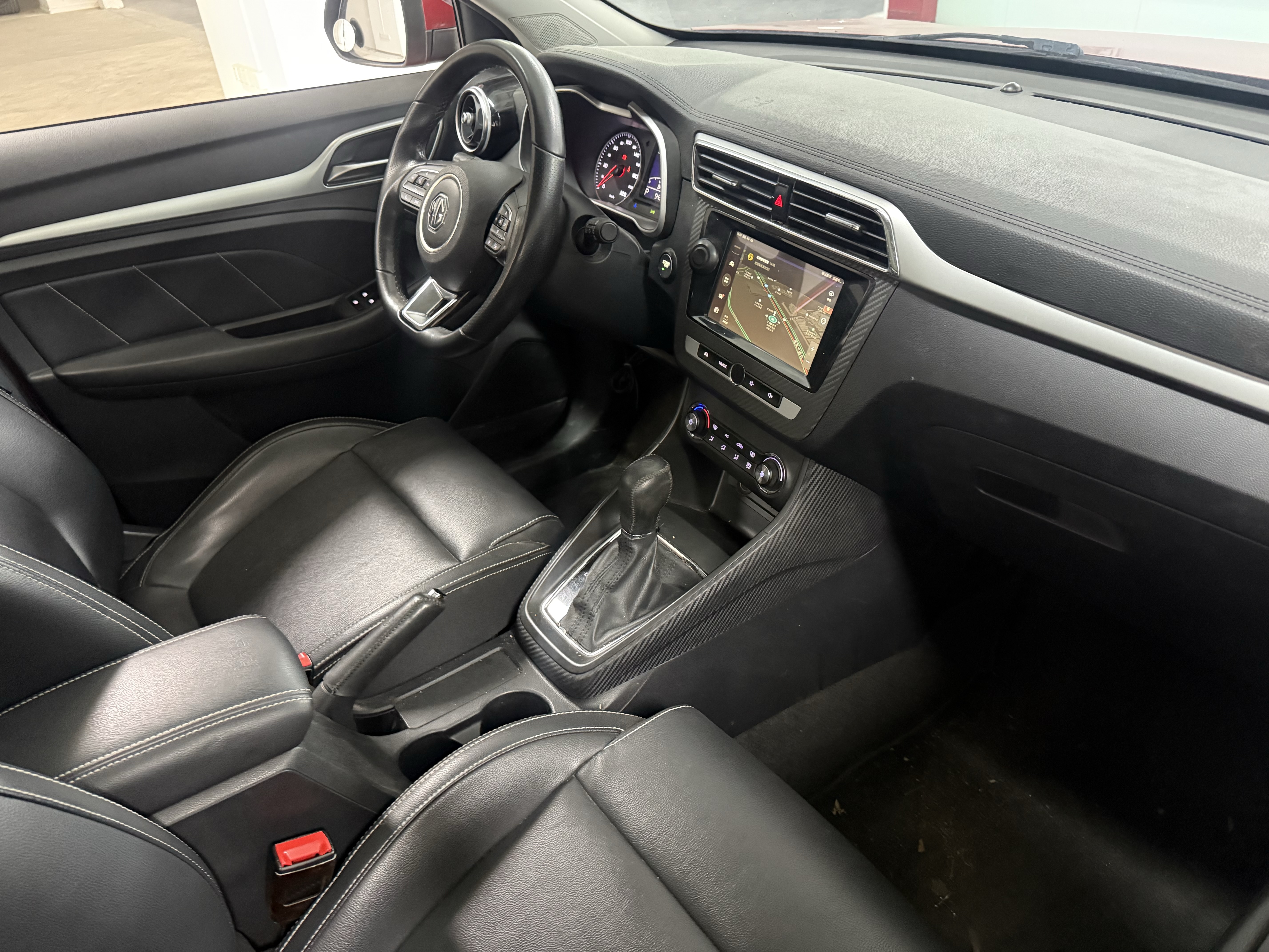 MG ZS 2017 car image #20