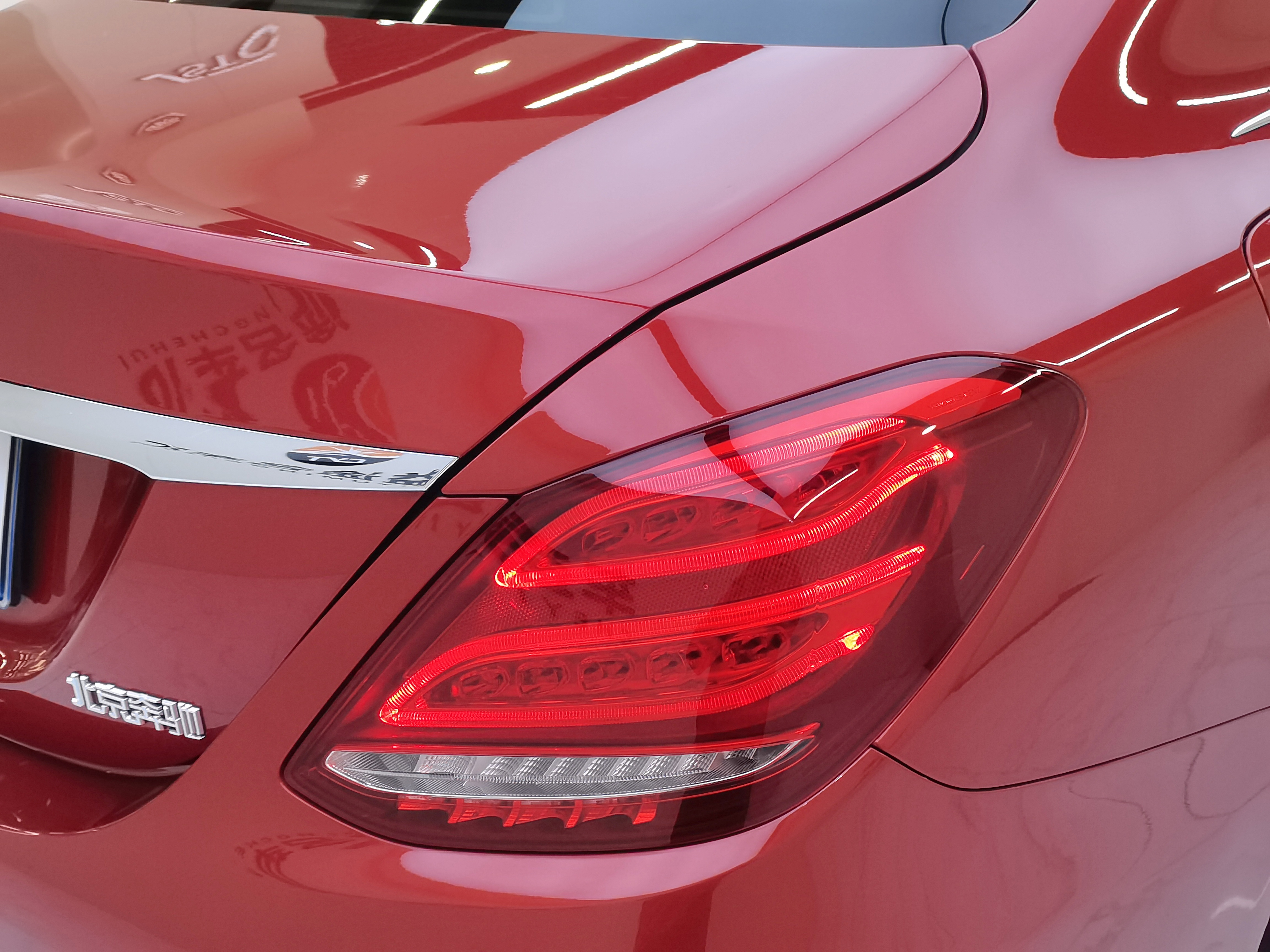 Mercedes-Benz C Class 2018 car image #20