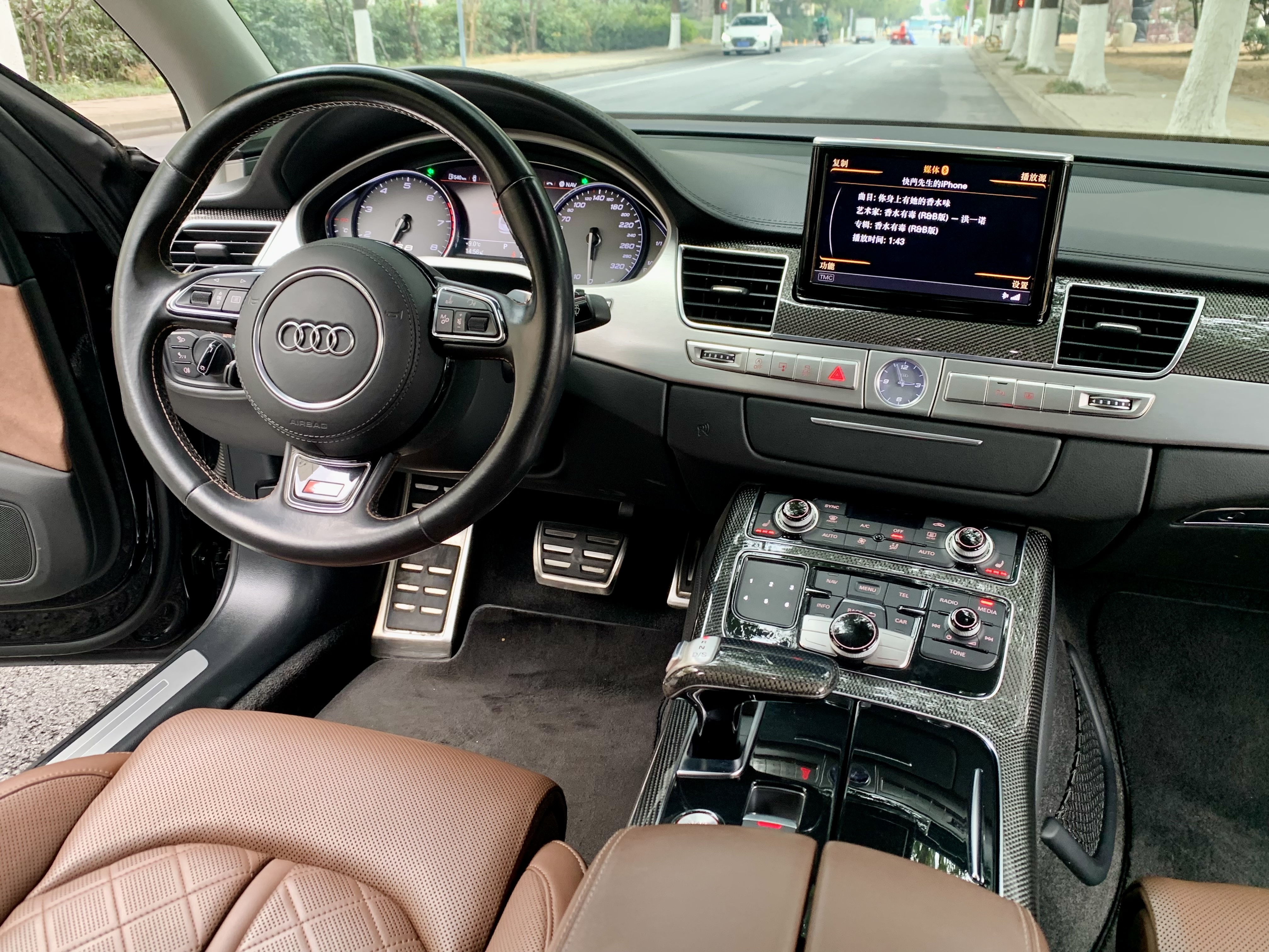 Audi S8 2013 #20 Audi S8 2013 car image #20