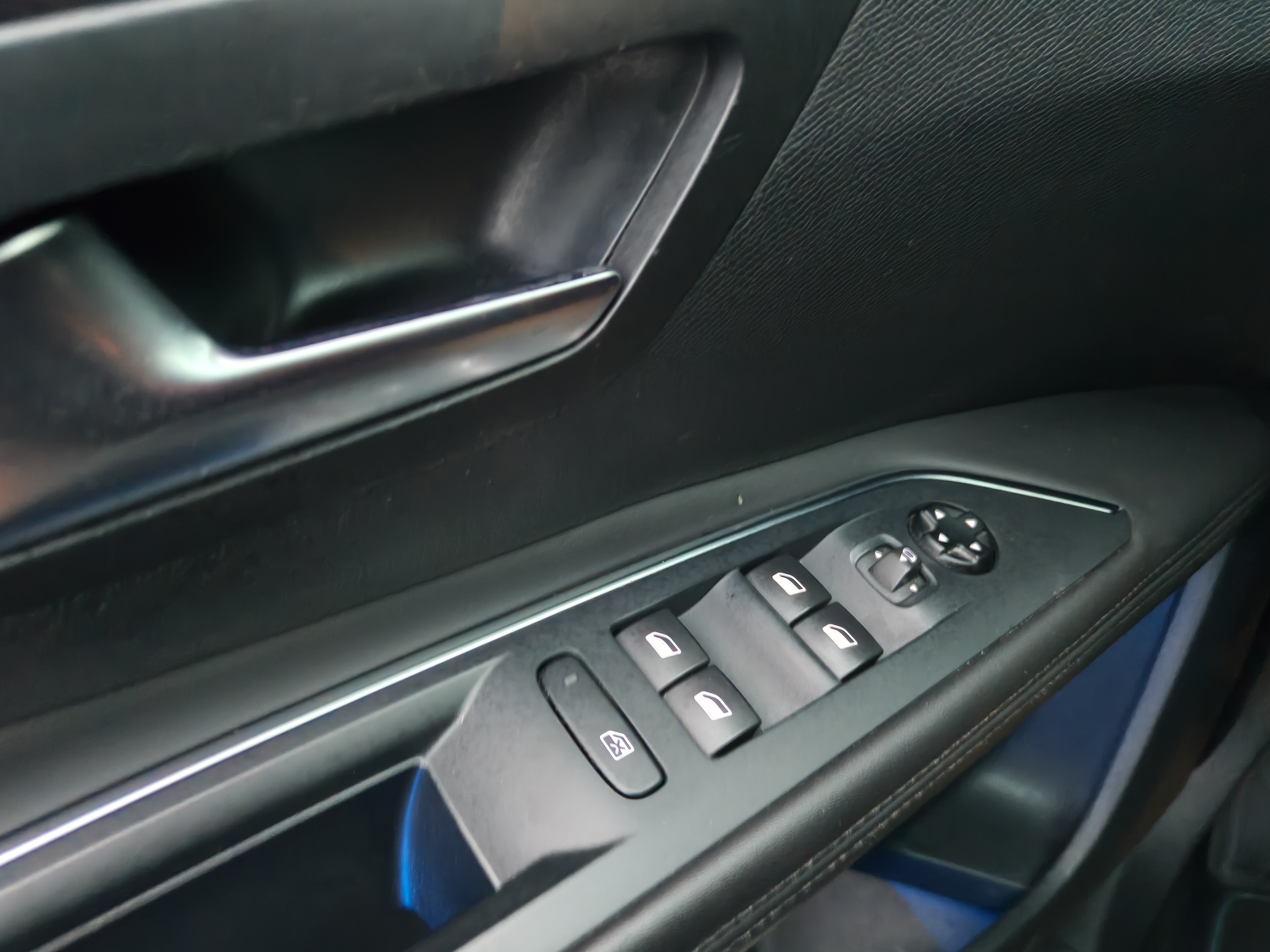 Peugeot 5008 2017 car image #20