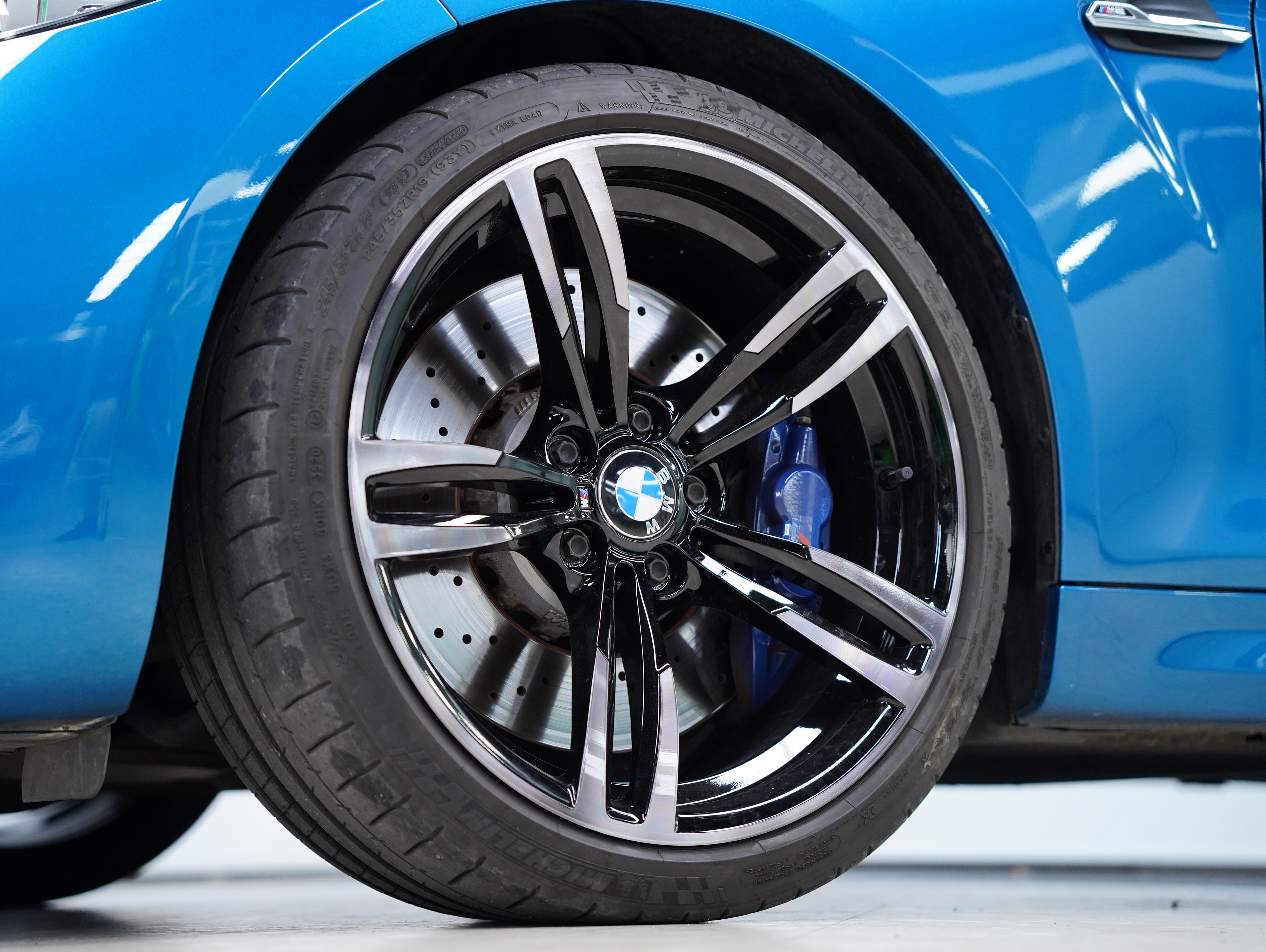 BMW M2 2018 #20 BMW M2 2018 car image #20