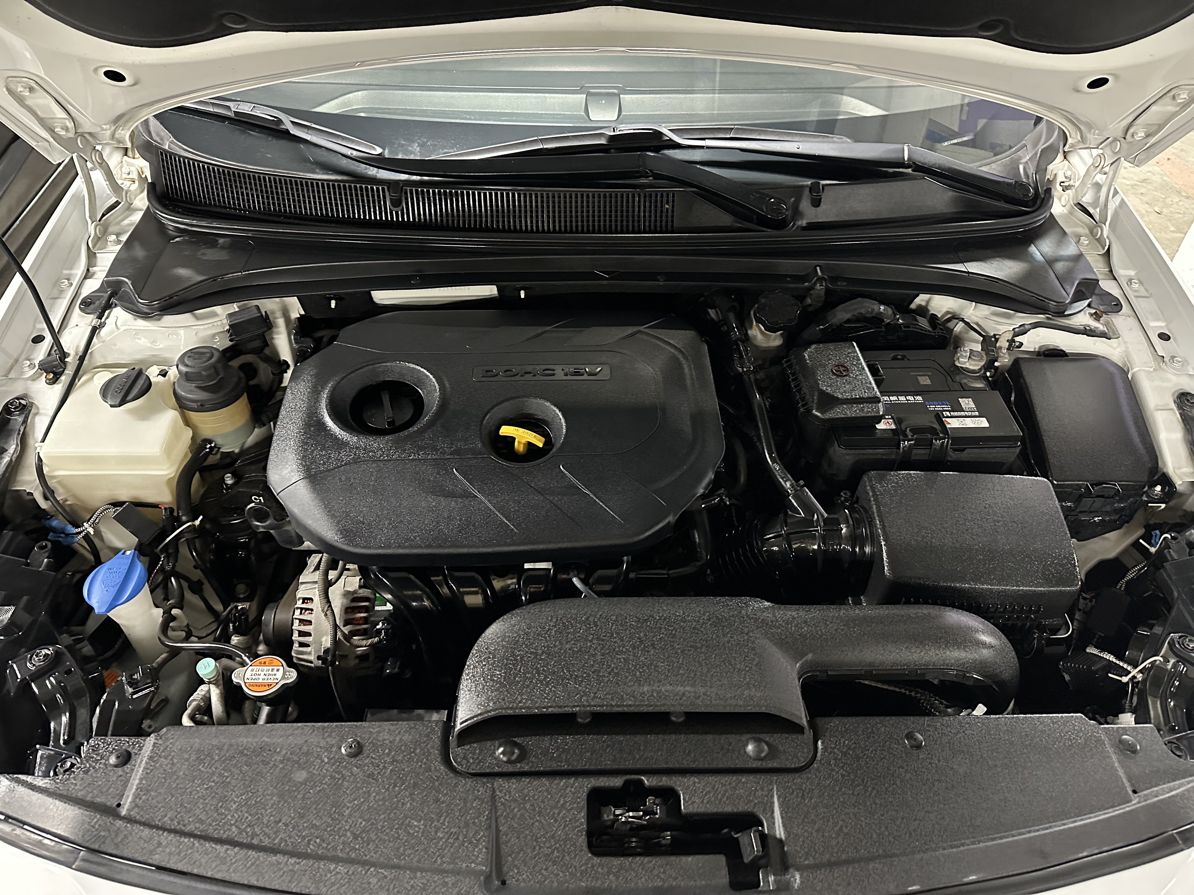 Hyundai Mistra 2015 car image #20