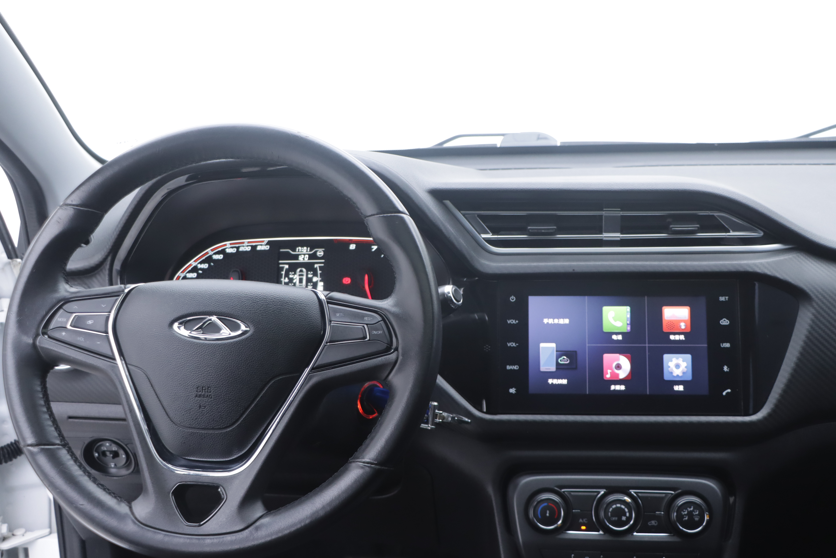 Chery Tiggo 3x 2018 immagine di auto #20