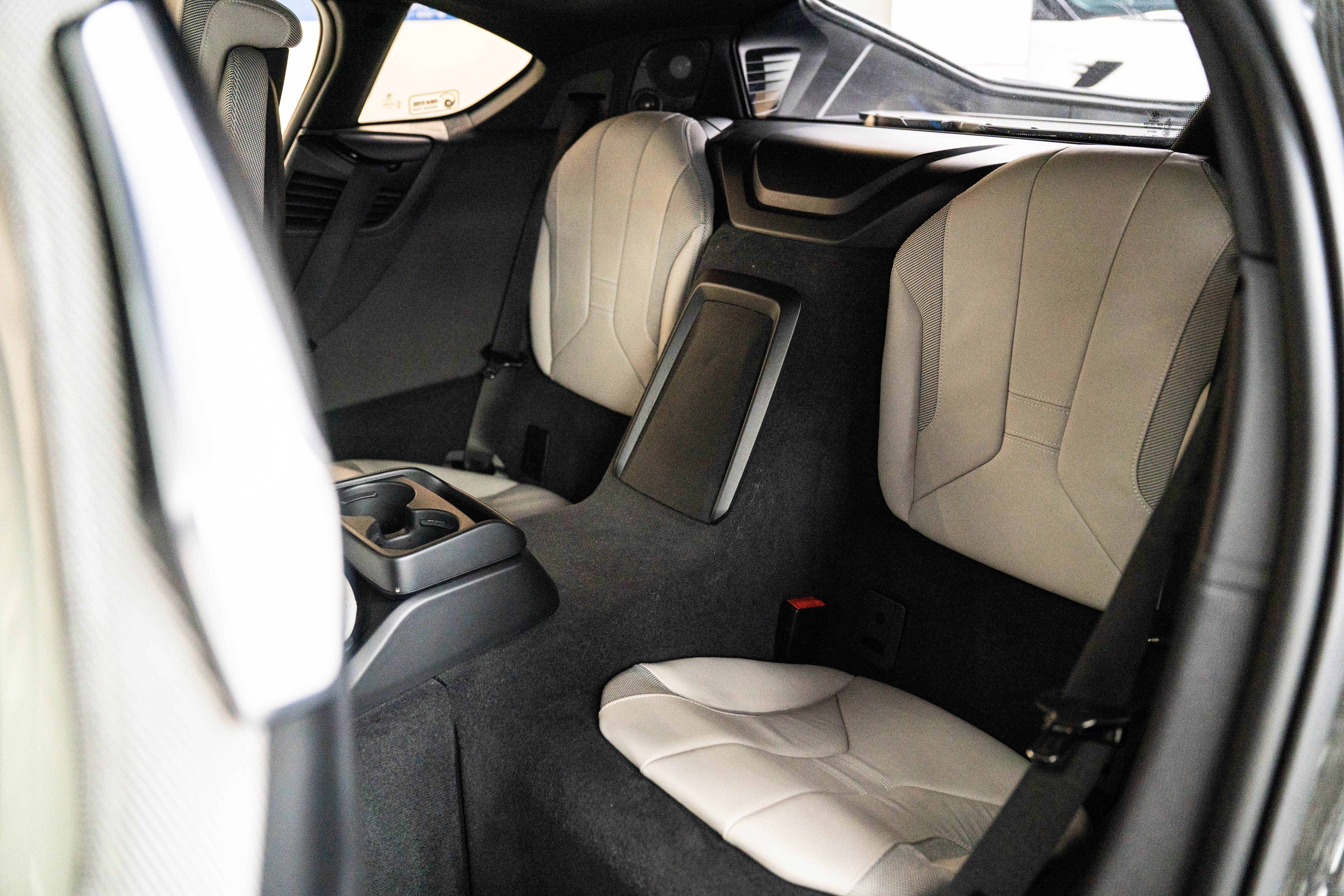 BMW i8 2018 #20 BMW i8 2018 car image #20