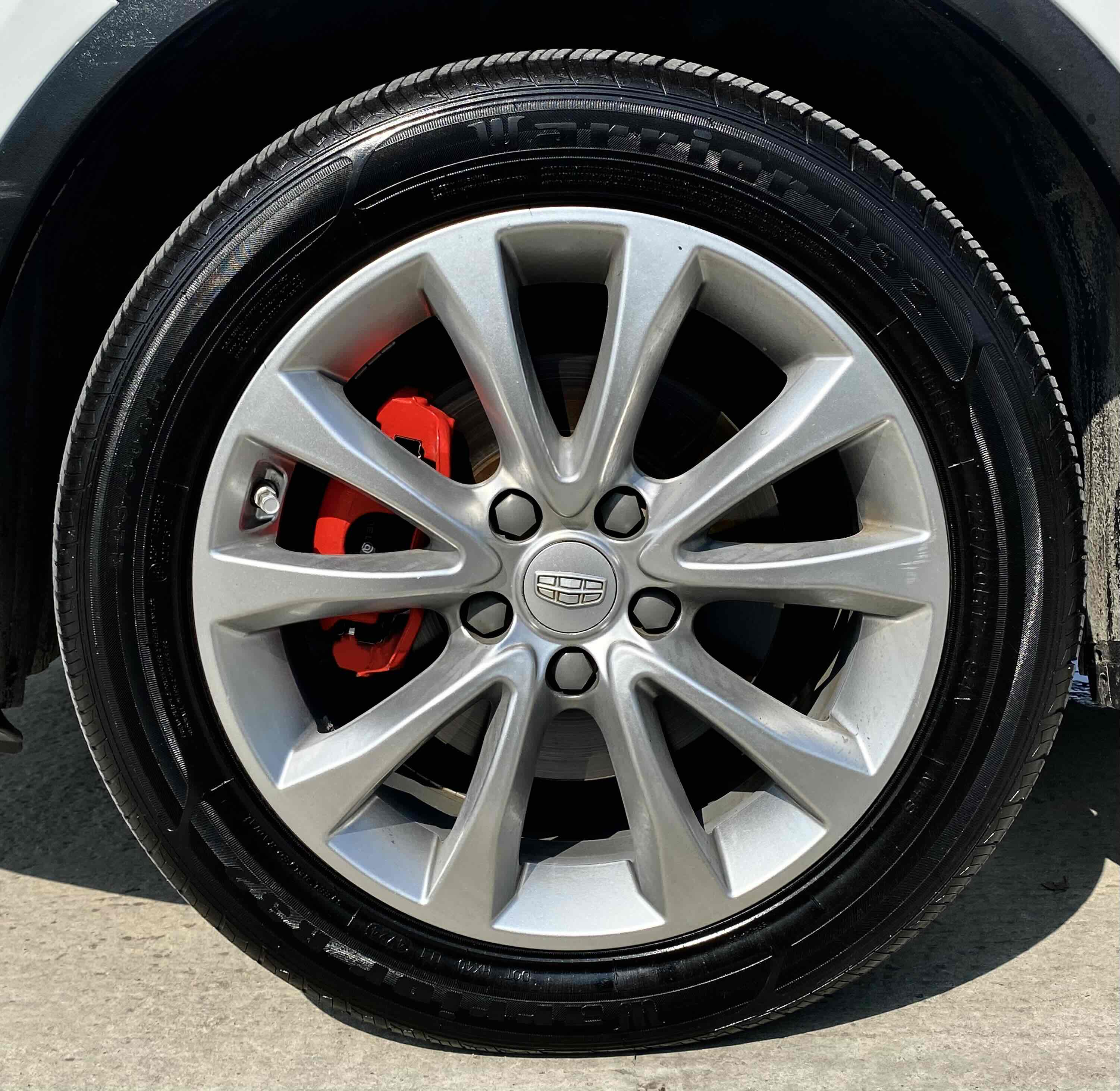 GEELY Emgrand GS 2019 #20 GEELY Emgrand GS 2019 car image #20