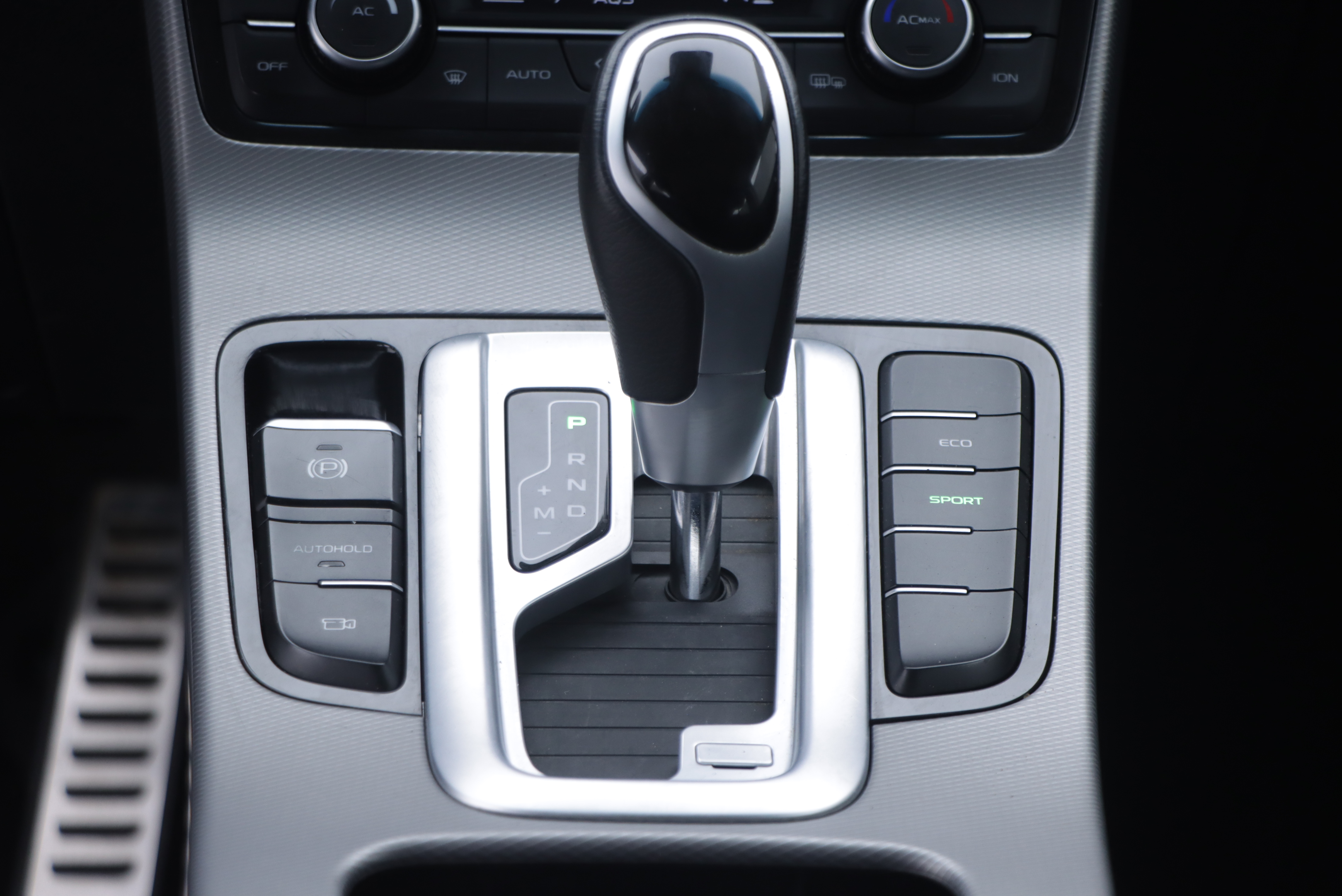 GEELY Emgrand GS 2019 #20 GEELY Emgrand GS 2019 car image #20