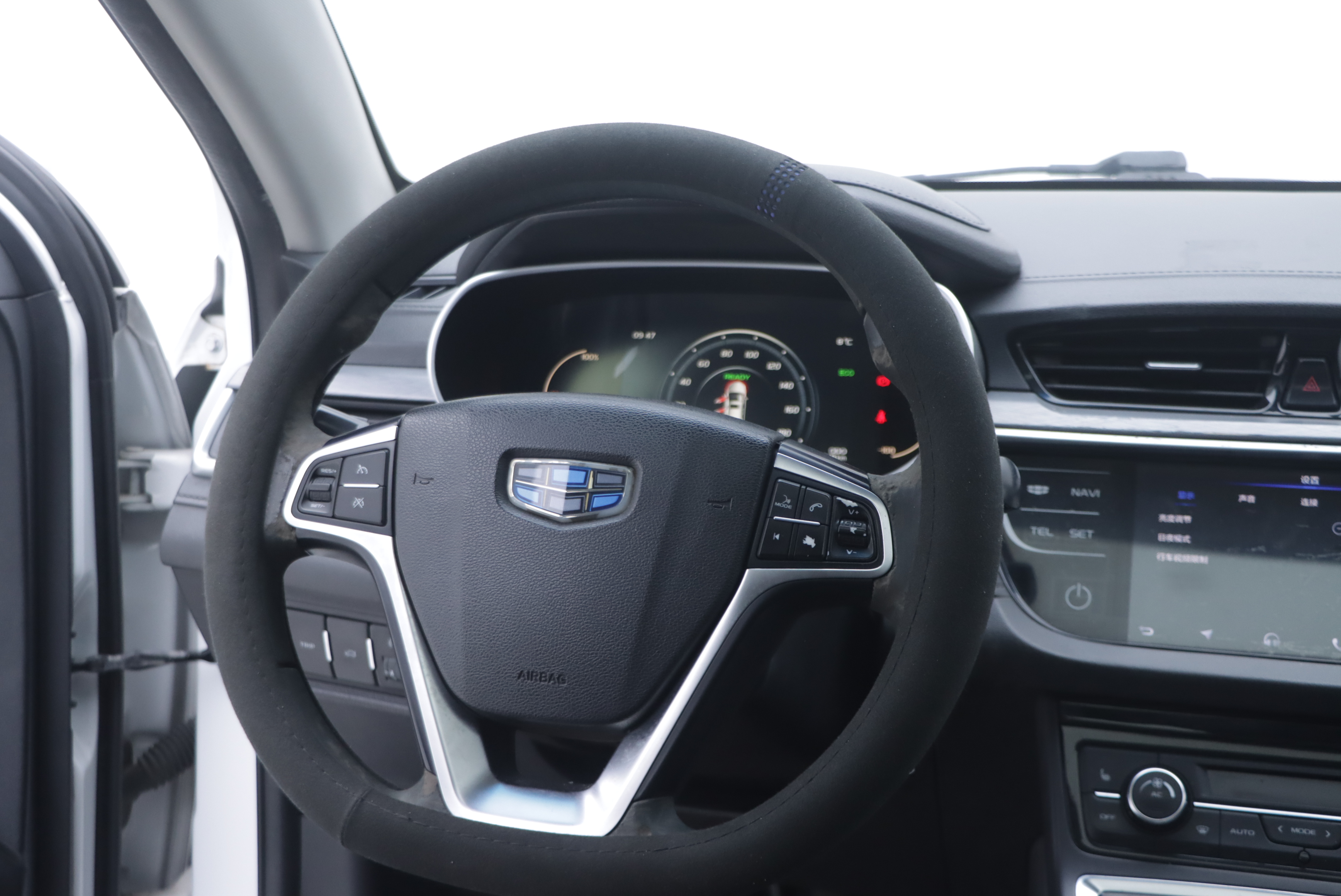 GEELY Emgrand New Energy 2018 car image #20