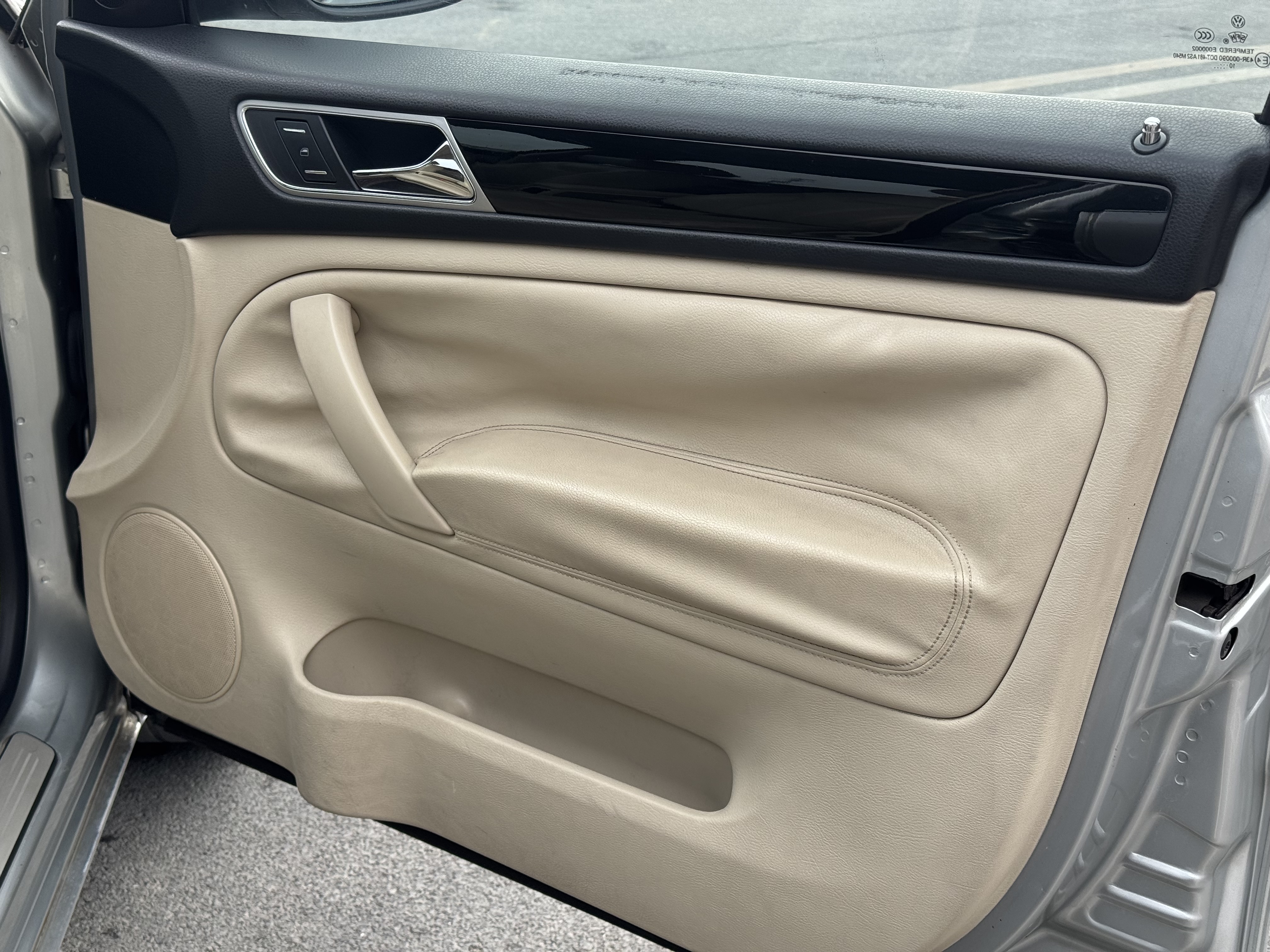 Volkswagen Passat Lingyu 2010 car image #20