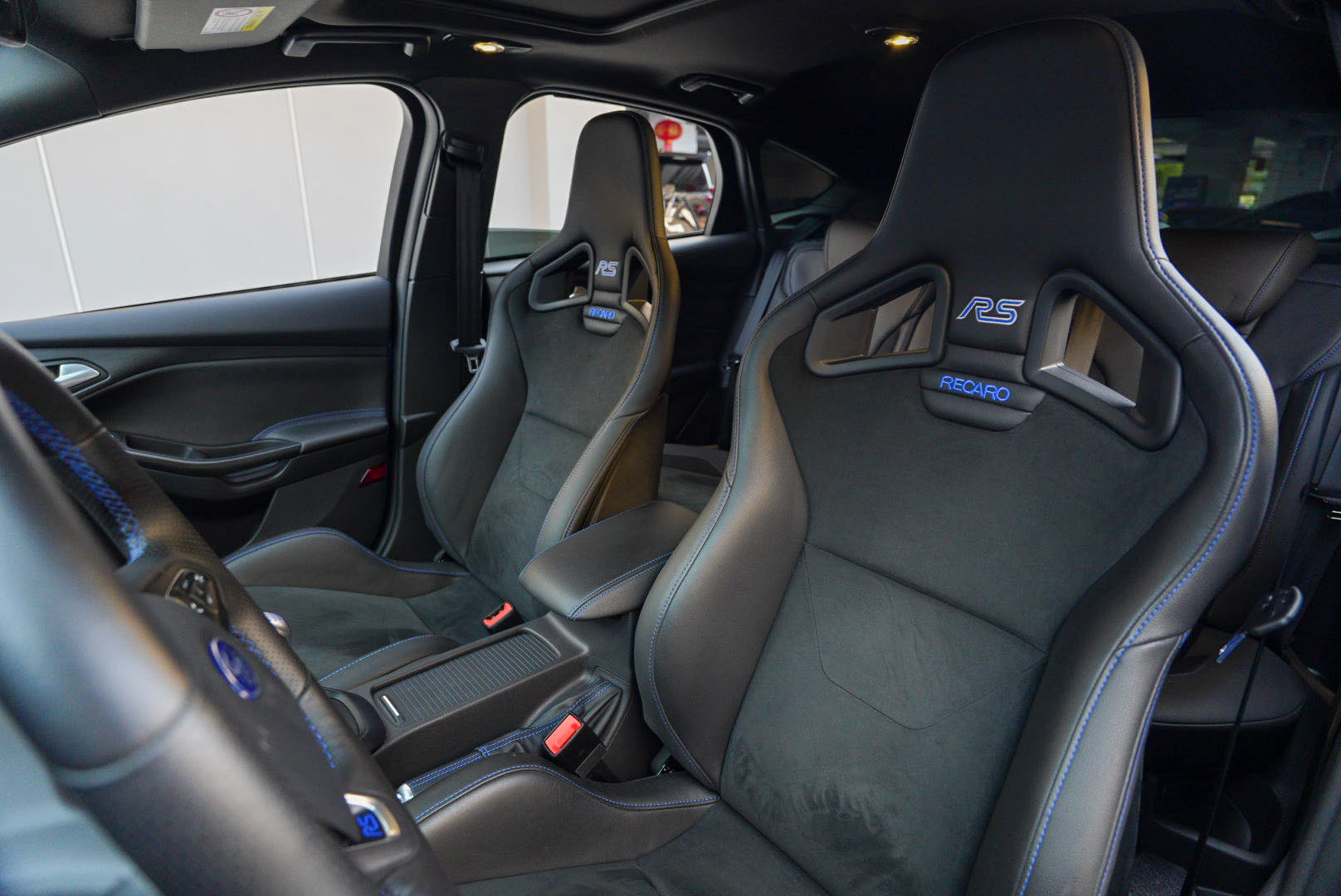 Ford Focus (Imported) 2018 #20 Ford Focus (Imported) 2018 صورة سيارة #20