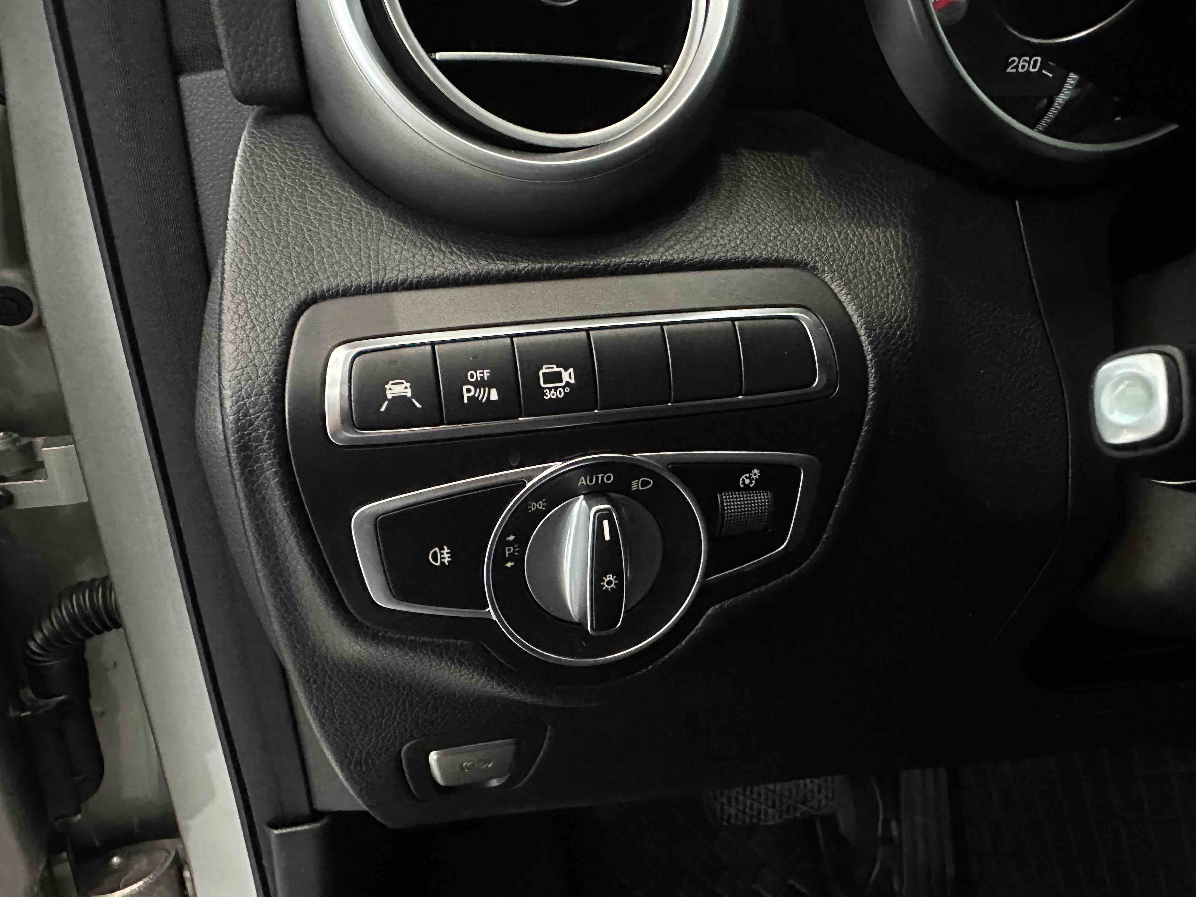 奔驰 奔驰GLC 2018 汽车图片 #20