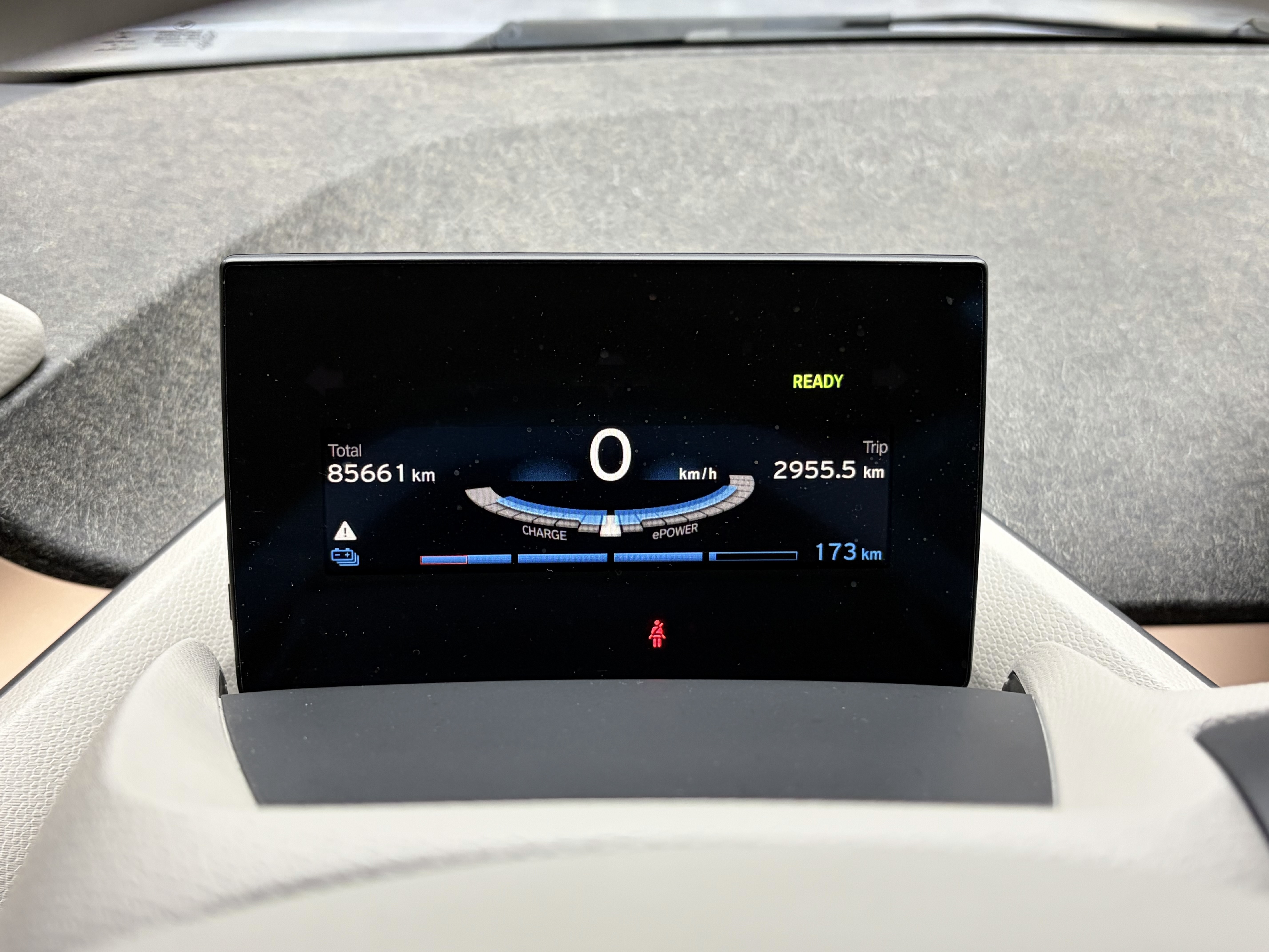 BMW i3 (Imported) 2019 #20 BMW i3 (Imported) 2019 car image #20