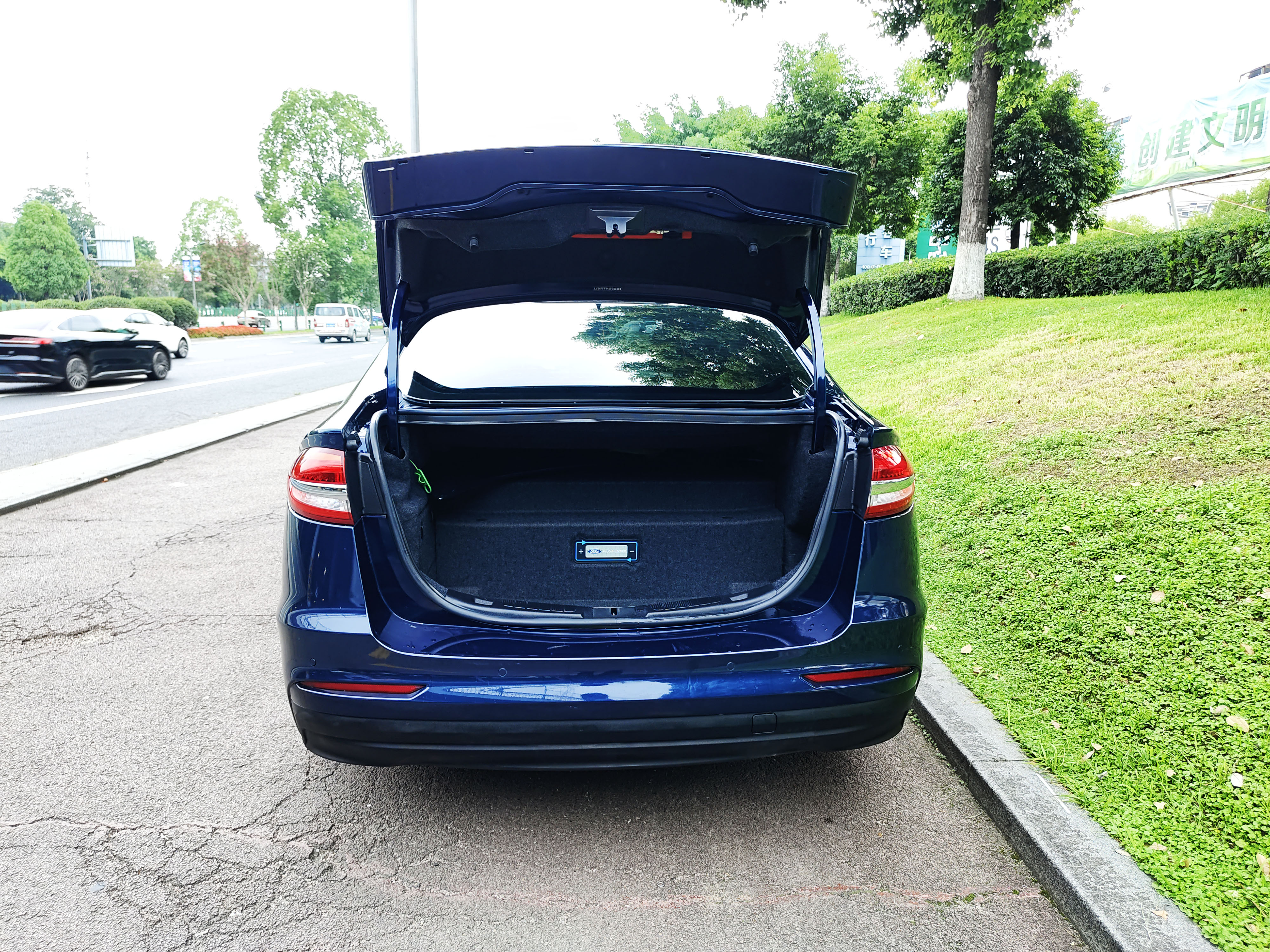 Ford Mondeo New Energy 2020 #20 Ford Mondeo New Energy 2020 car image #20