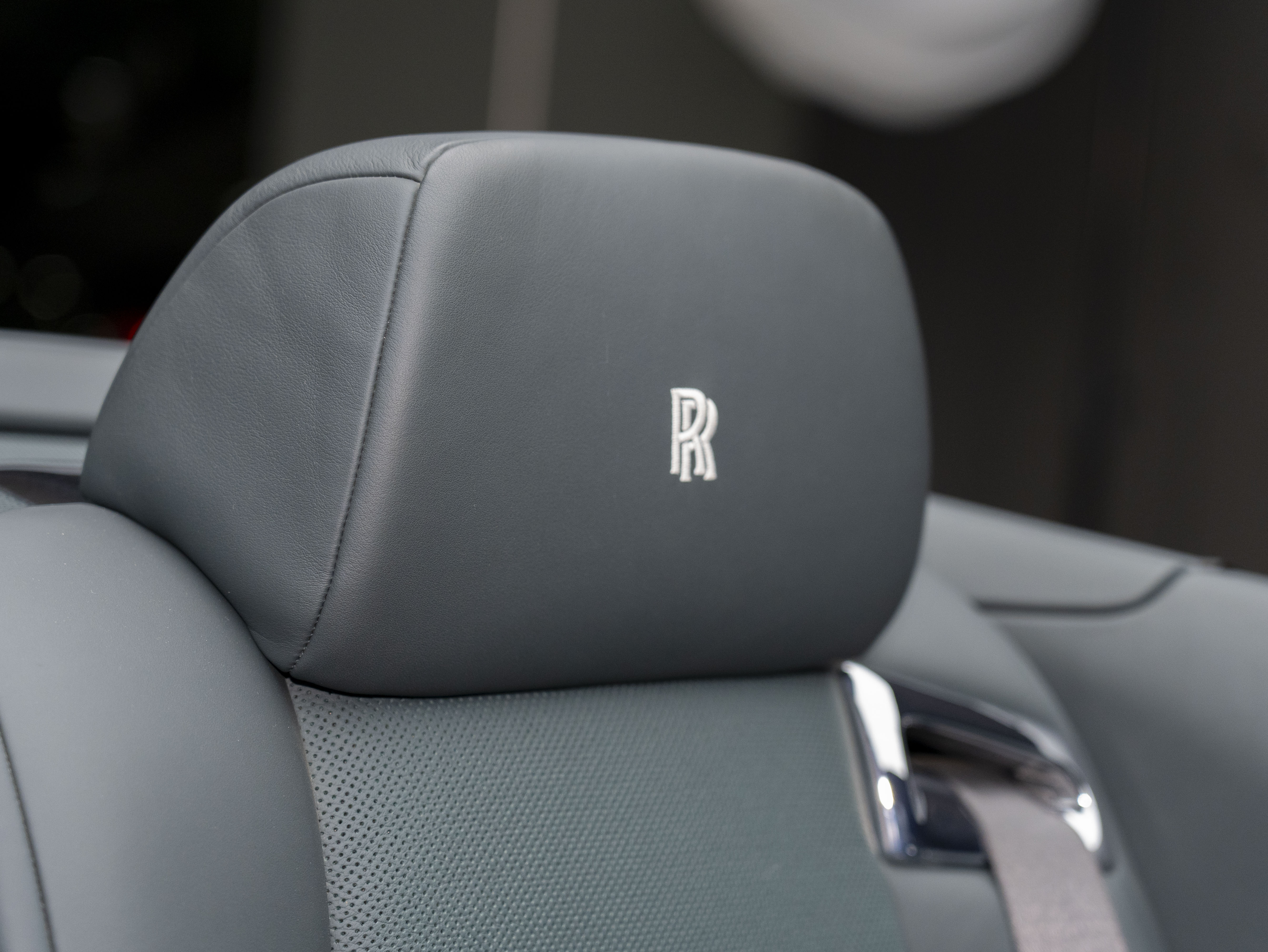 Rolls-Royce Dawn 2019 car image #20
