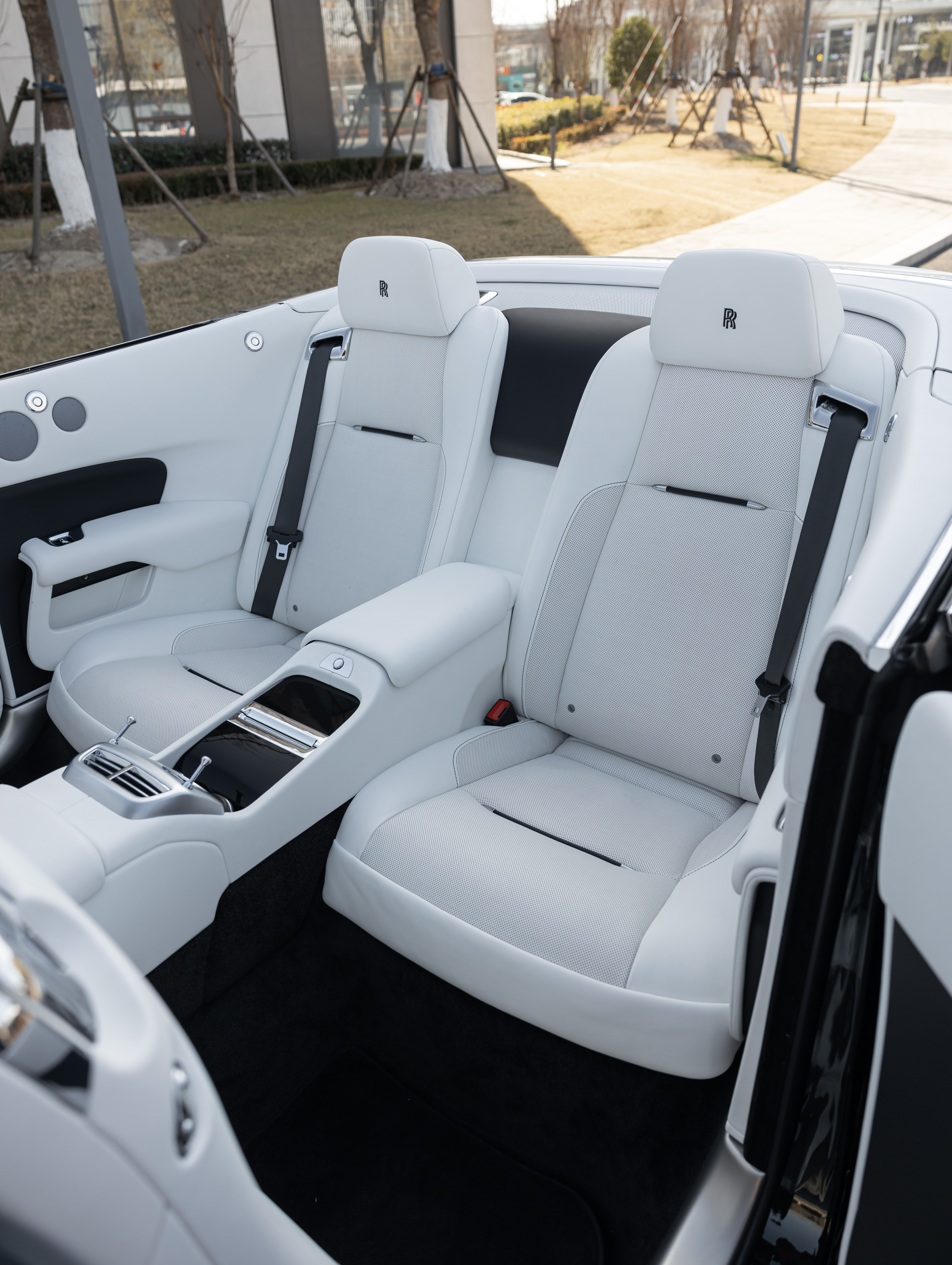 劳斯莱斯 曜影 2019 汽车图片 #20