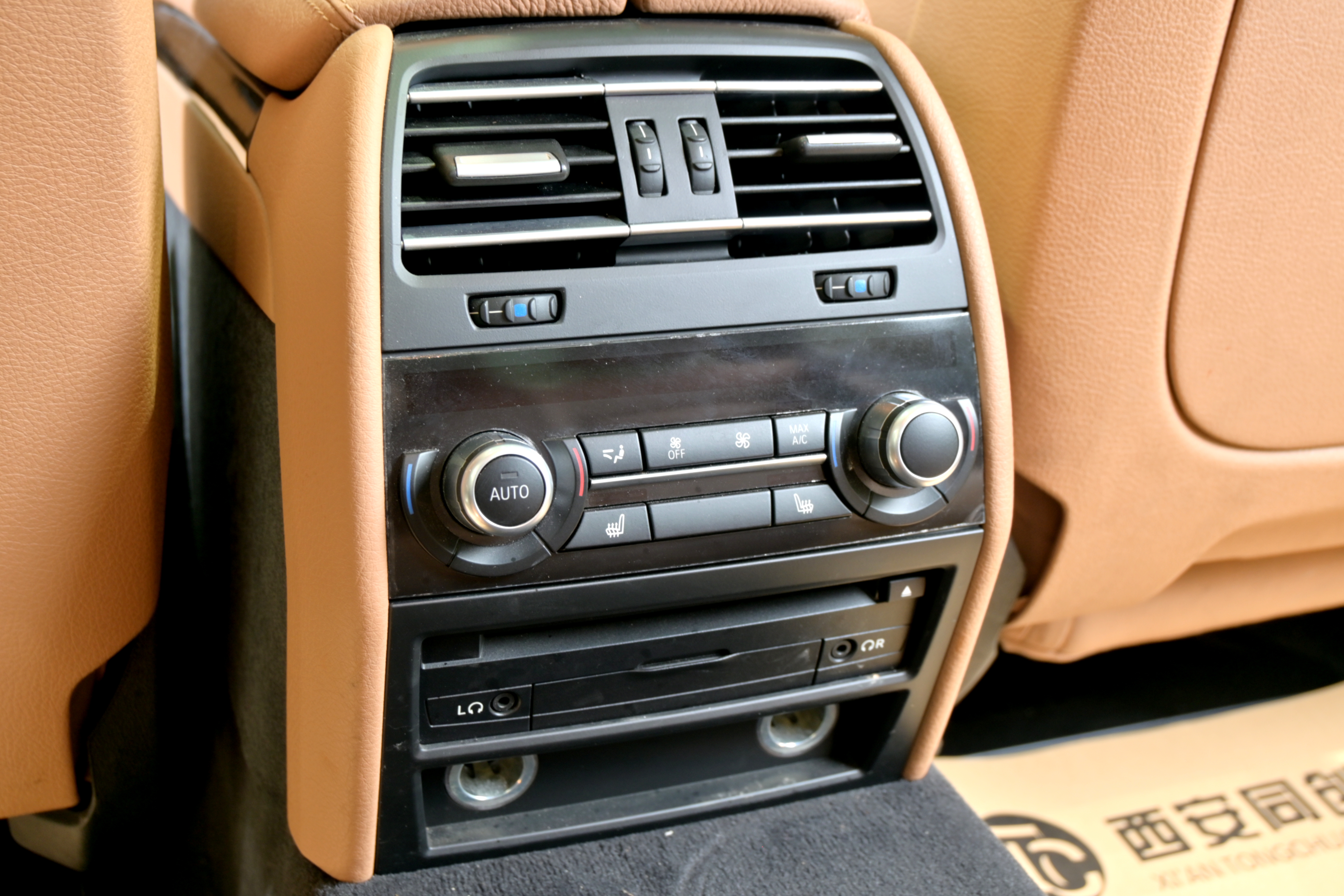 BMW 7 Series 2014 #20 BMW 7 Series 2014 car image #20