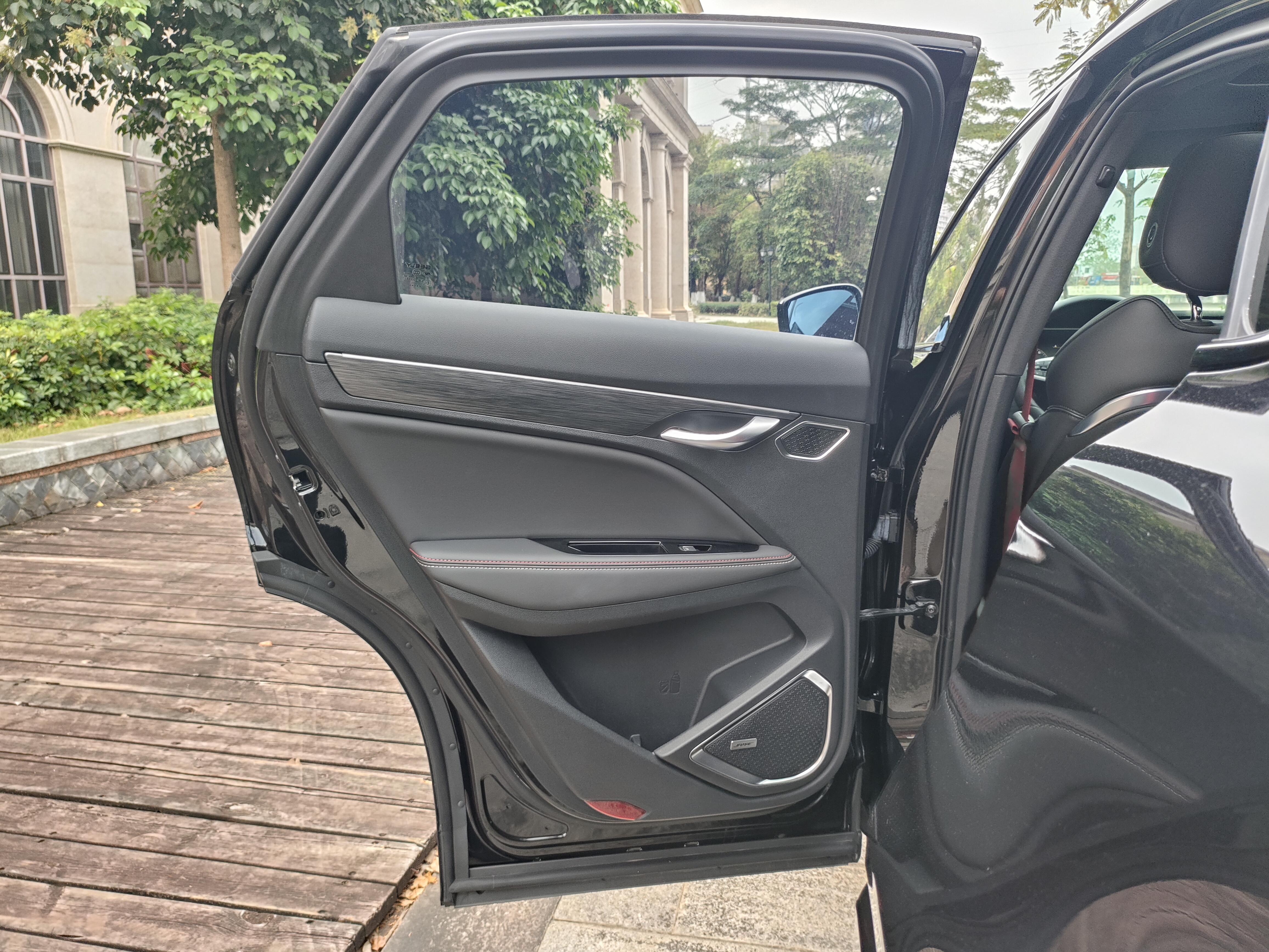 GEELY Tugella 2020 car image #20