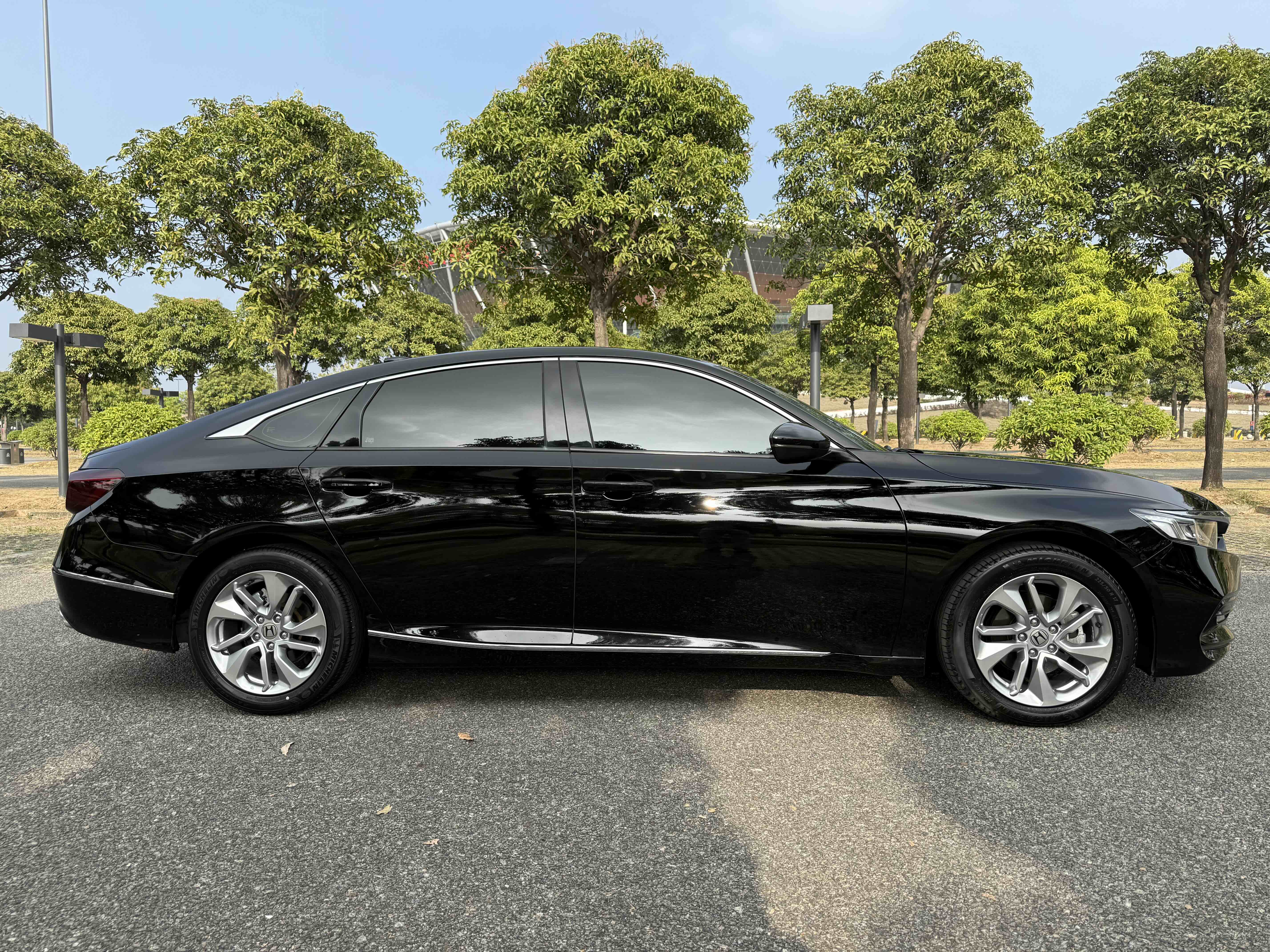 Honda Accord 2020 #20 Honda Accord 2020 car image #20