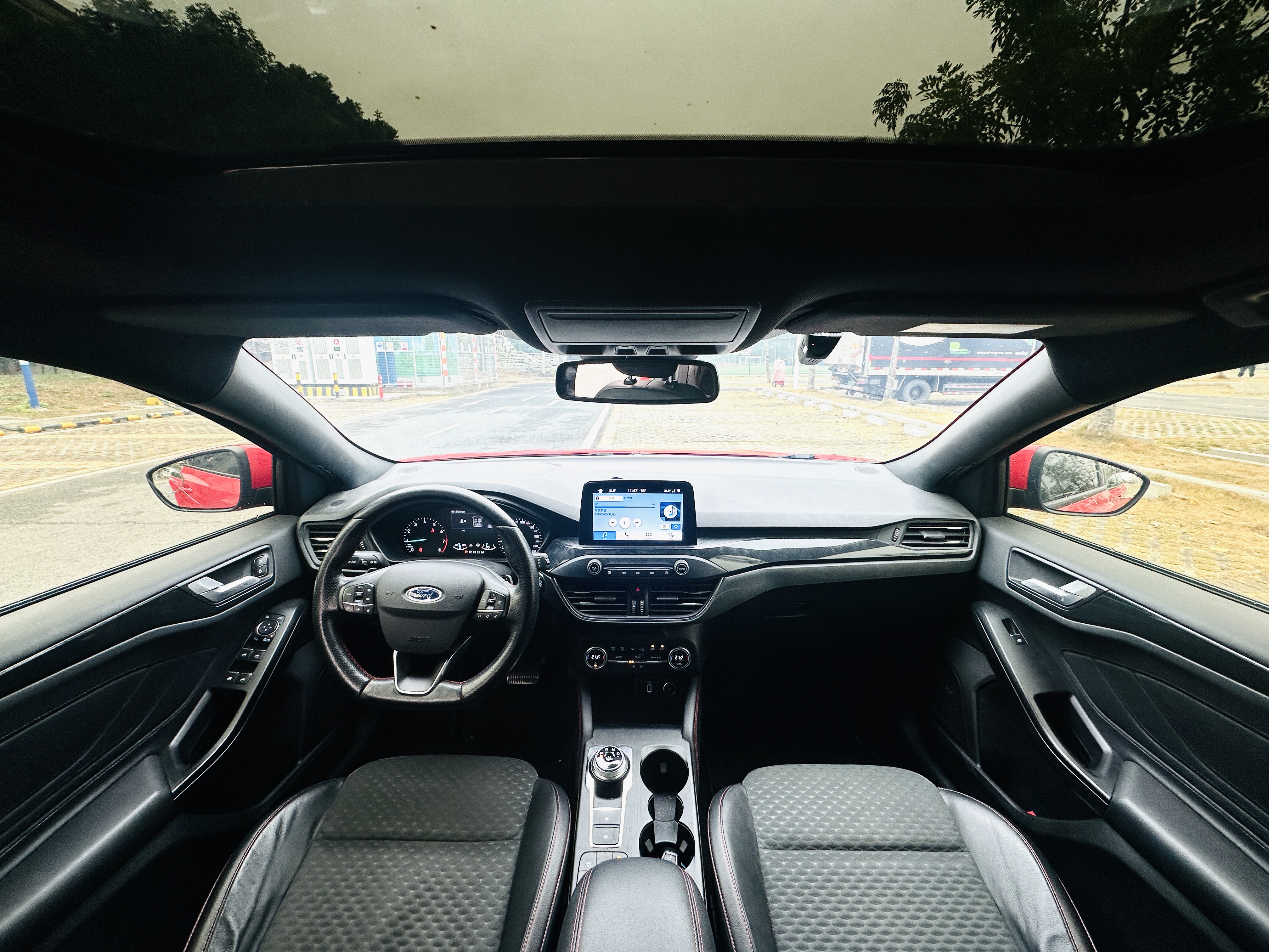 Ford Focus 2019 car image #20