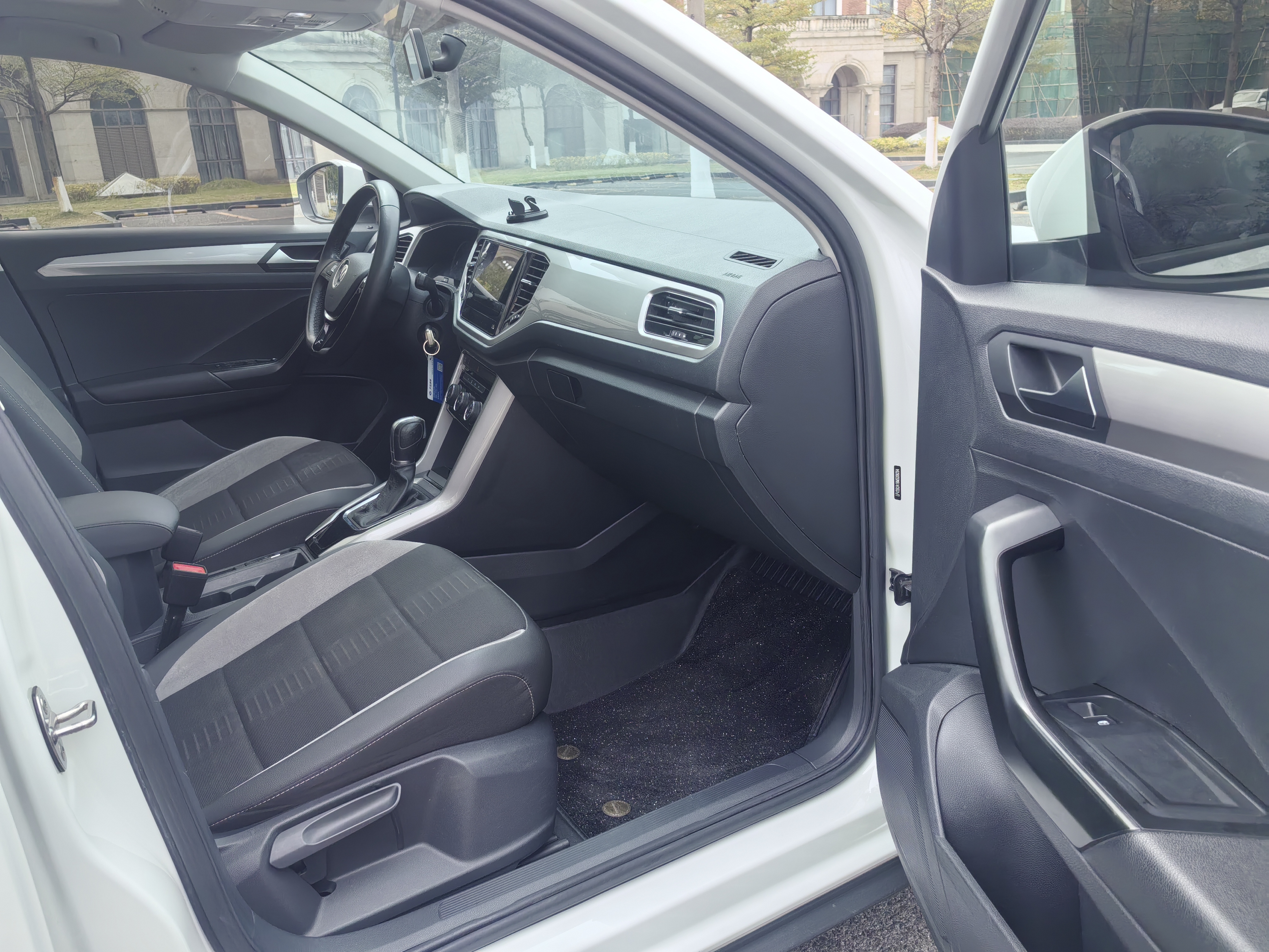T-Roc 2022 #20 T-Roc 2022 car image #20