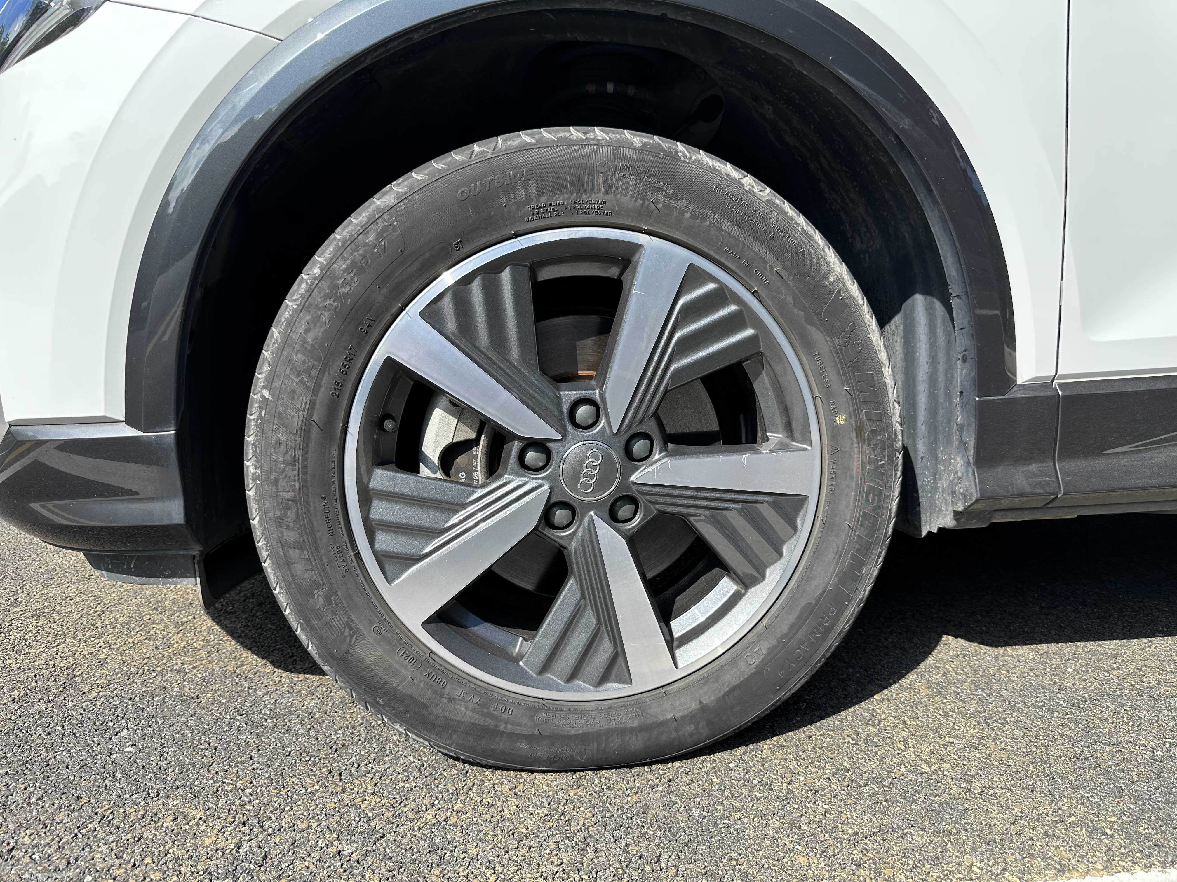 Audi Q2L e-tron 2021 #20 Audi Q2L e-tron 2021 imagen de coche #20