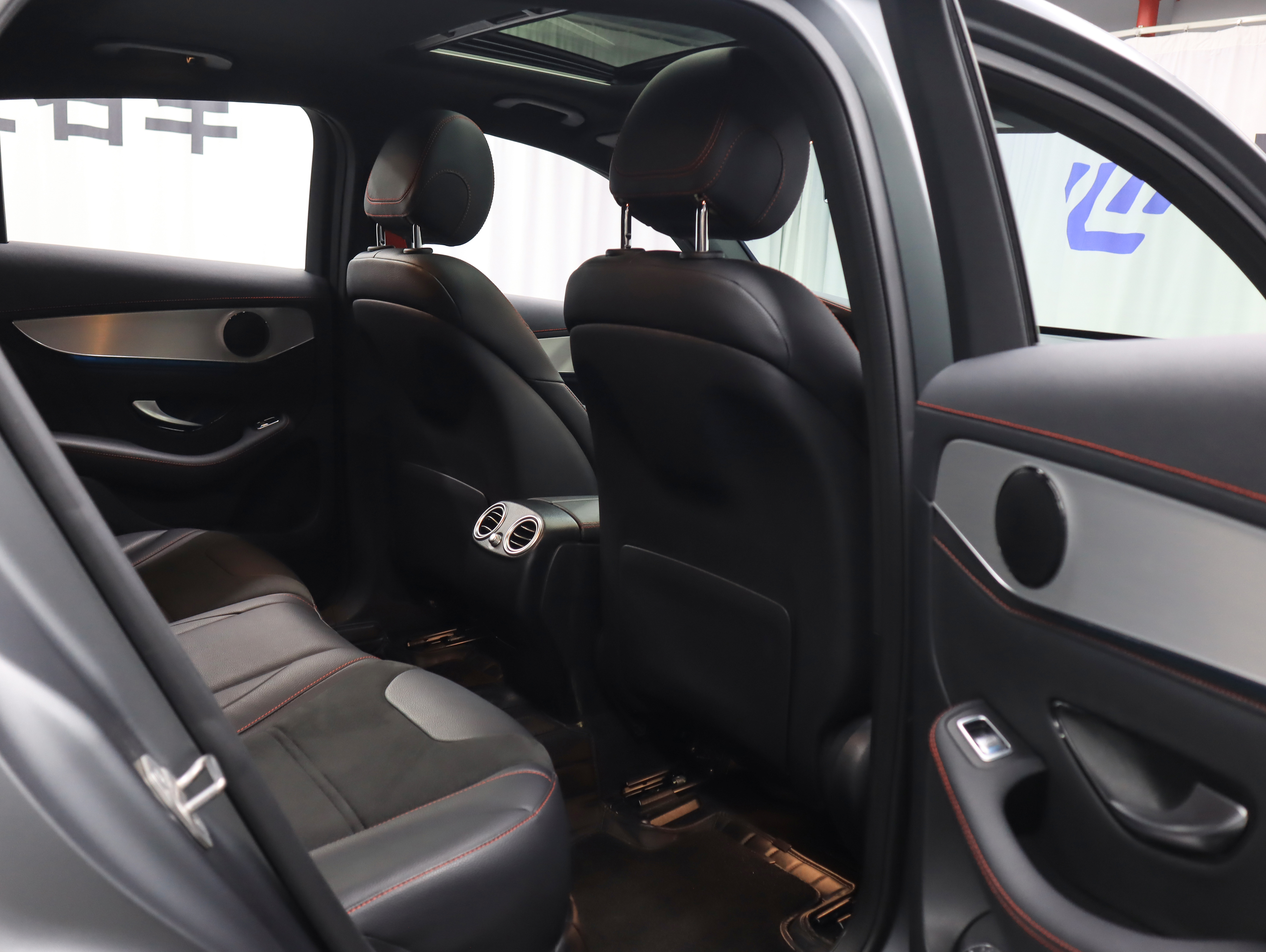 Mercedes-Benz GLC Coupe AMG 2021 image de voiture #20