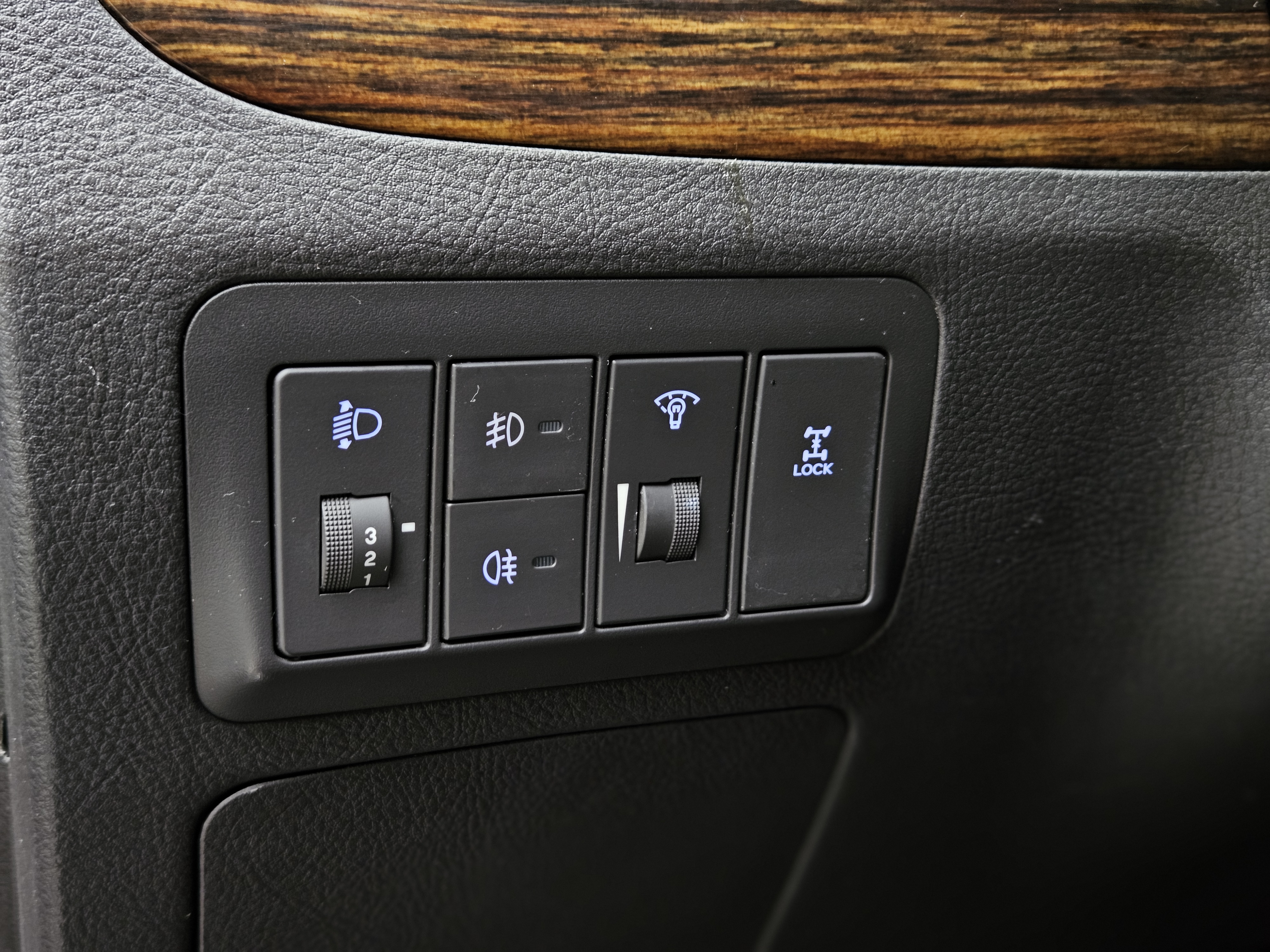 Hyundai Santa Fe Classic 2011 #20 Hyundai Santa Fe Classic 2011 car image #20