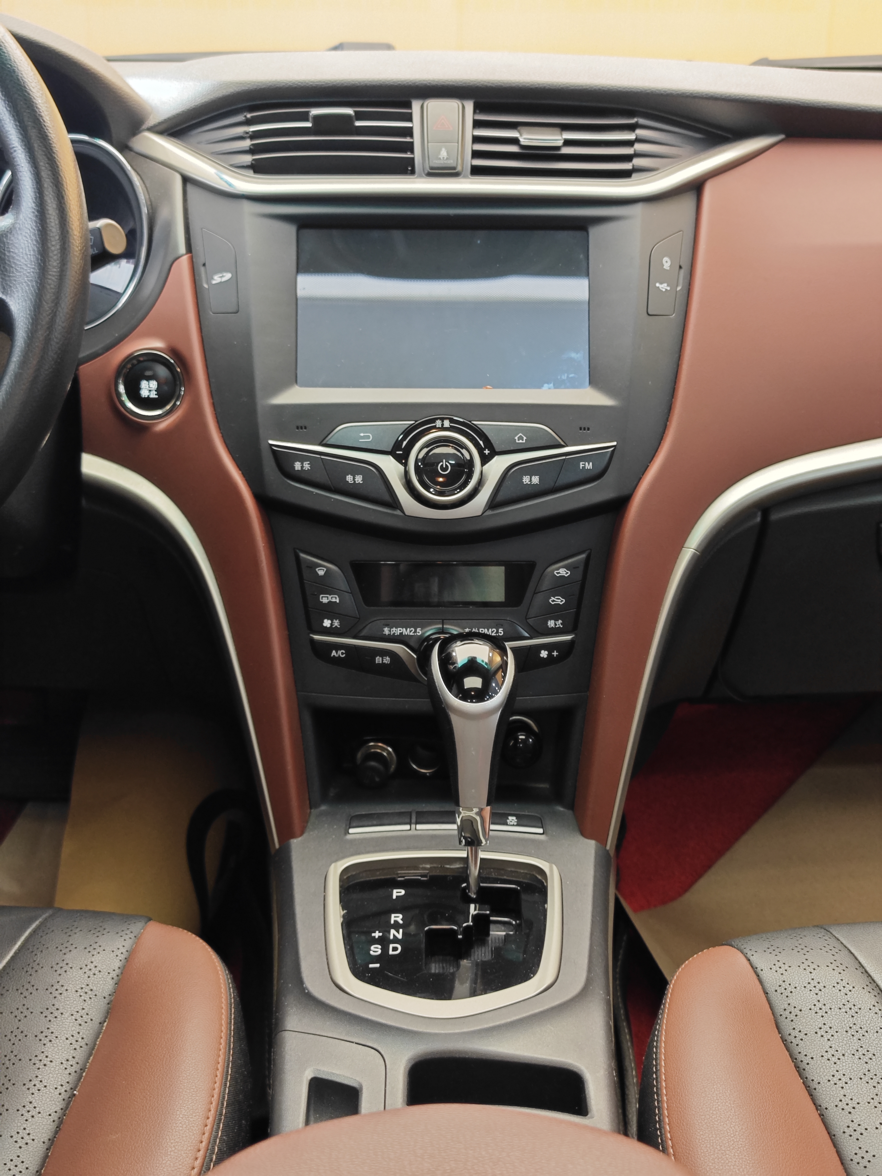 BYD G5 2016 #20 BYD G5 2016 car image #20