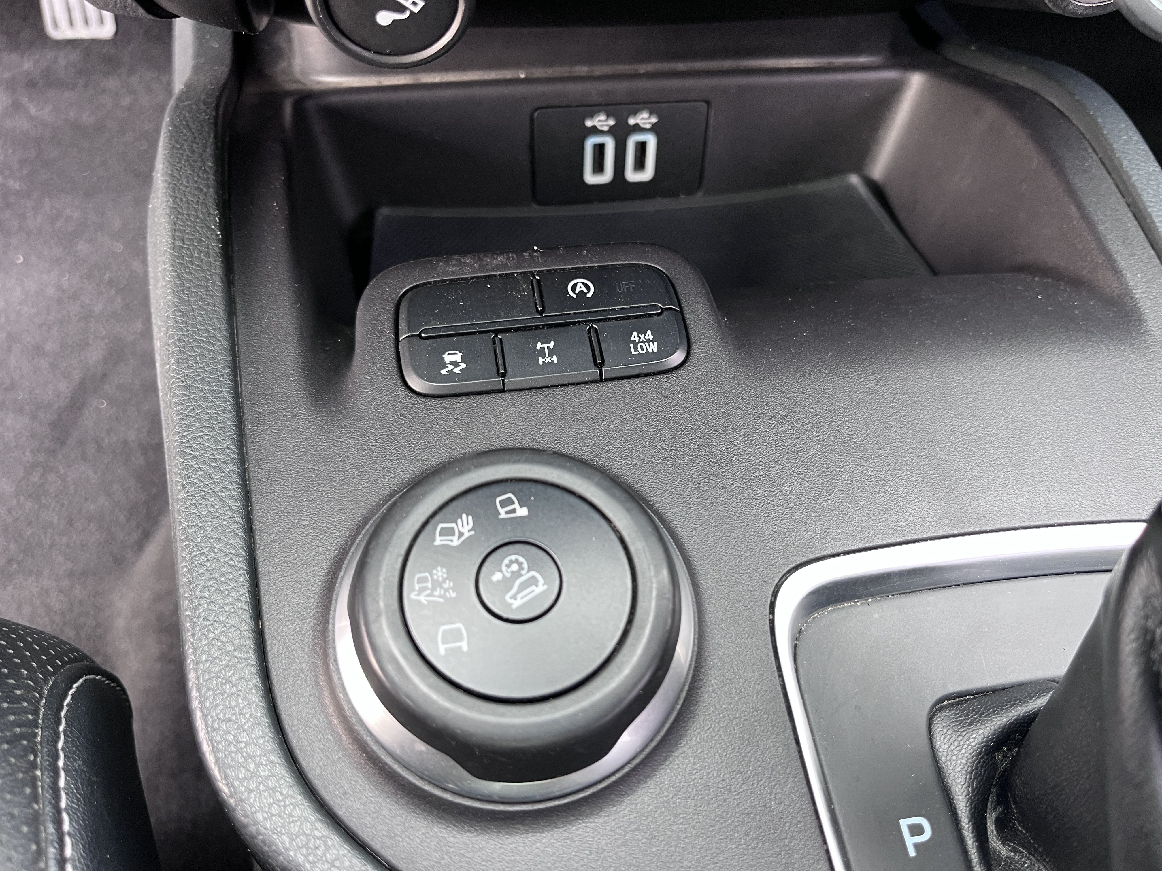 Ford Everest 2021 imagem de carro #20