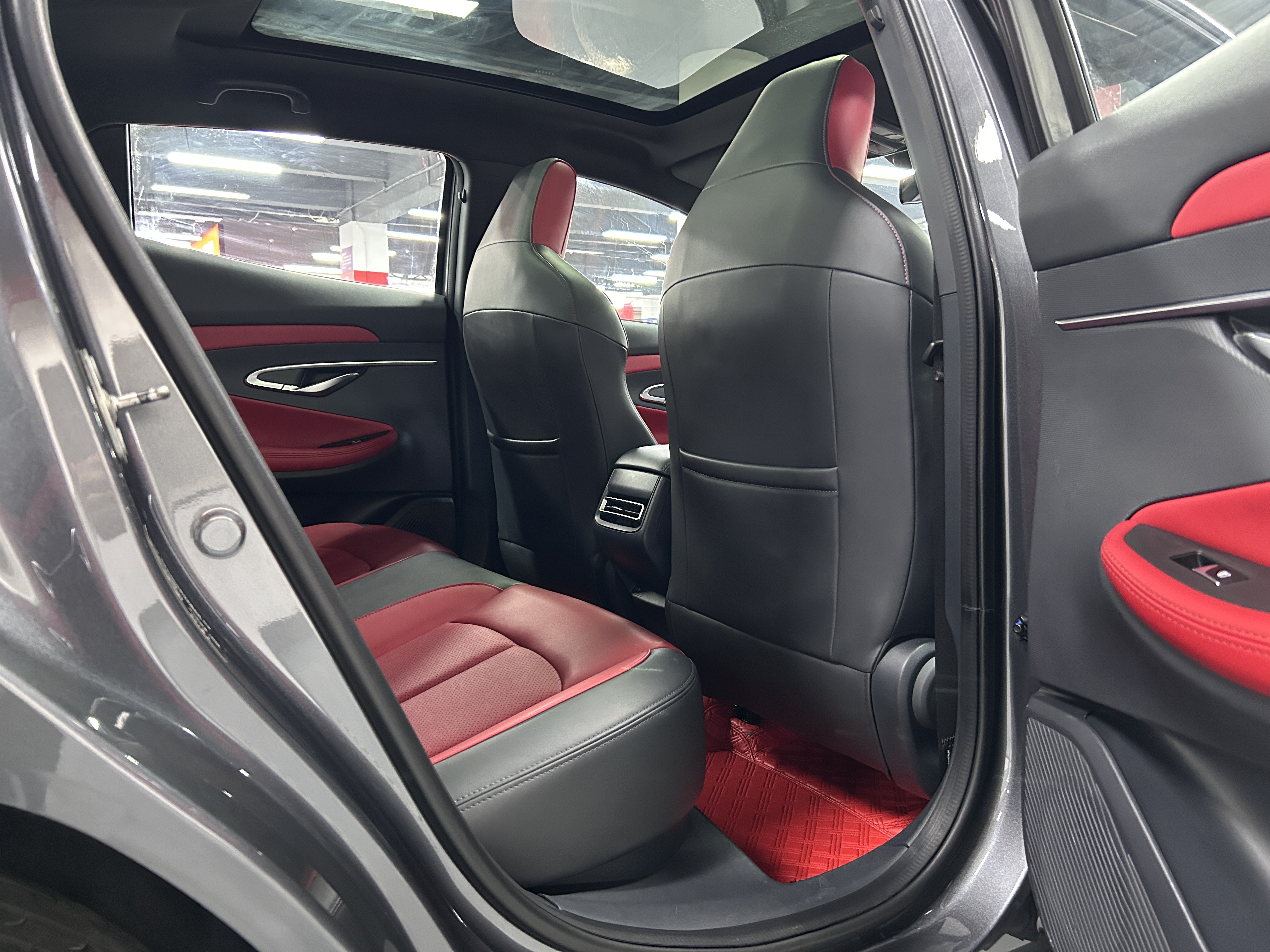 Changan UNI-T 2021 immagine di auto #20