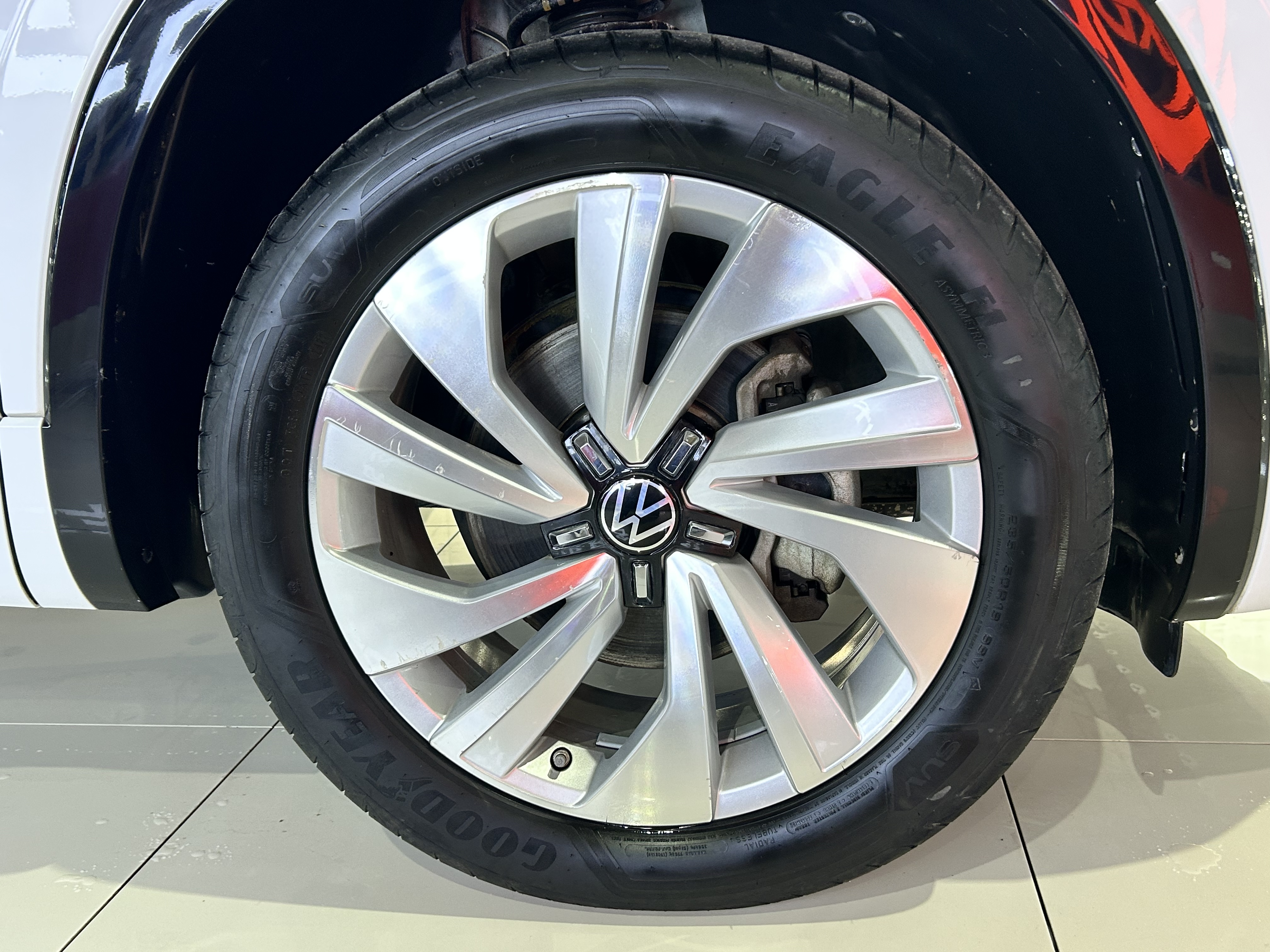 Volkswagen Tayron X 2023 immagine di auto #20